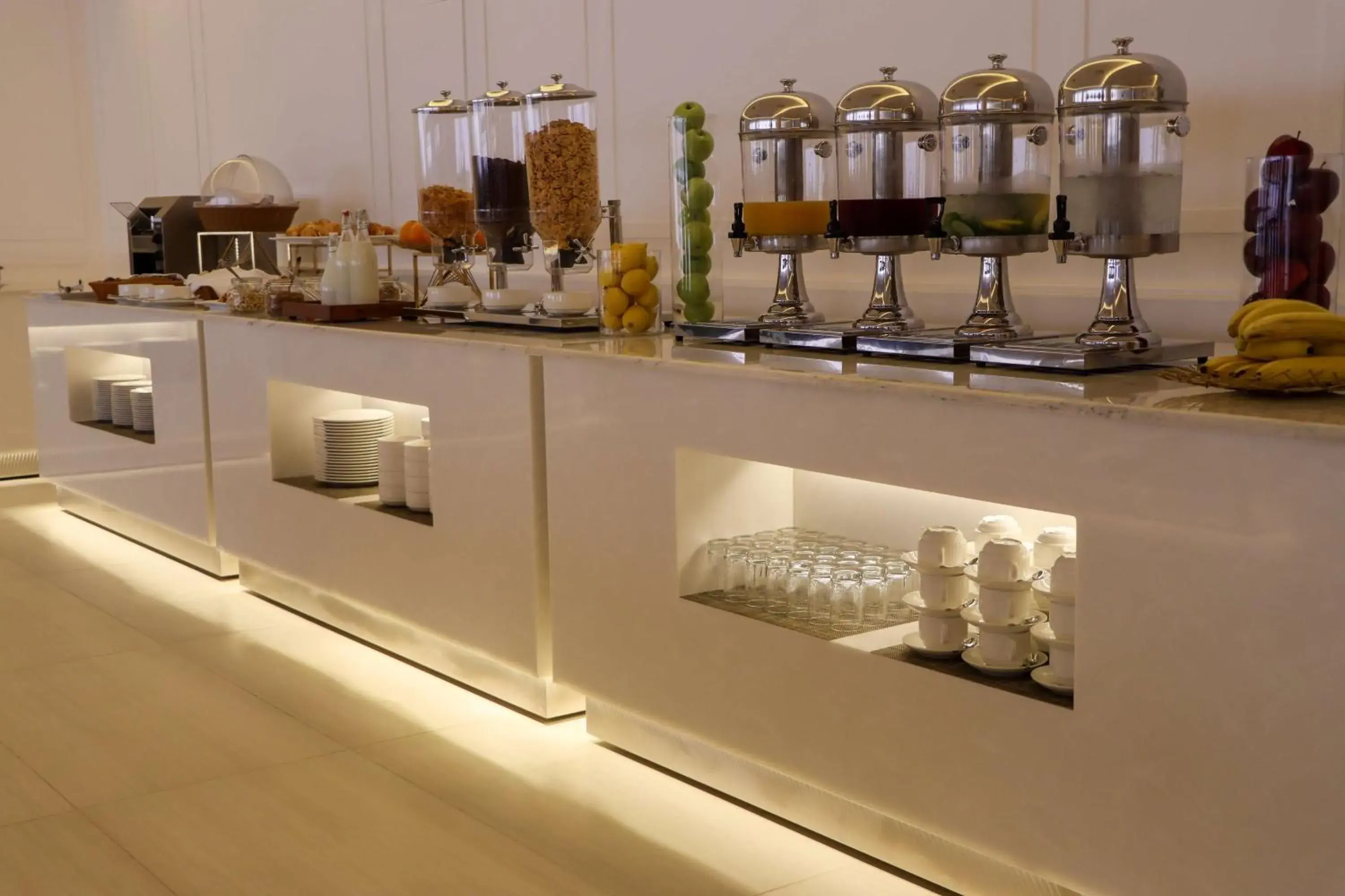 Breakfast in Best Western Plus Jeddah Hotel Madinah Road Breakfast in Best Western Plus Jeddah Hotel Madinah Road