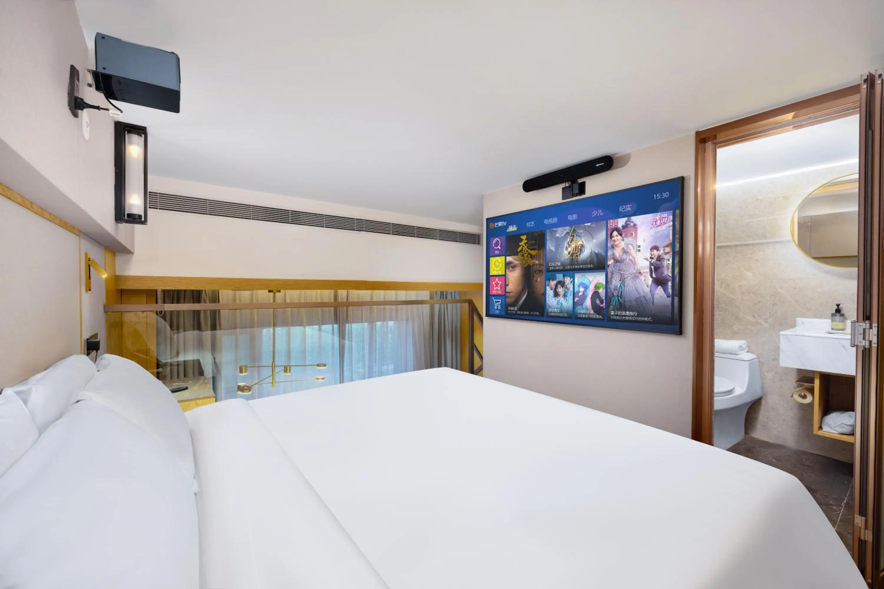 Bed in Jingli Hotel - Beijing New National Exhibition Capital Airport