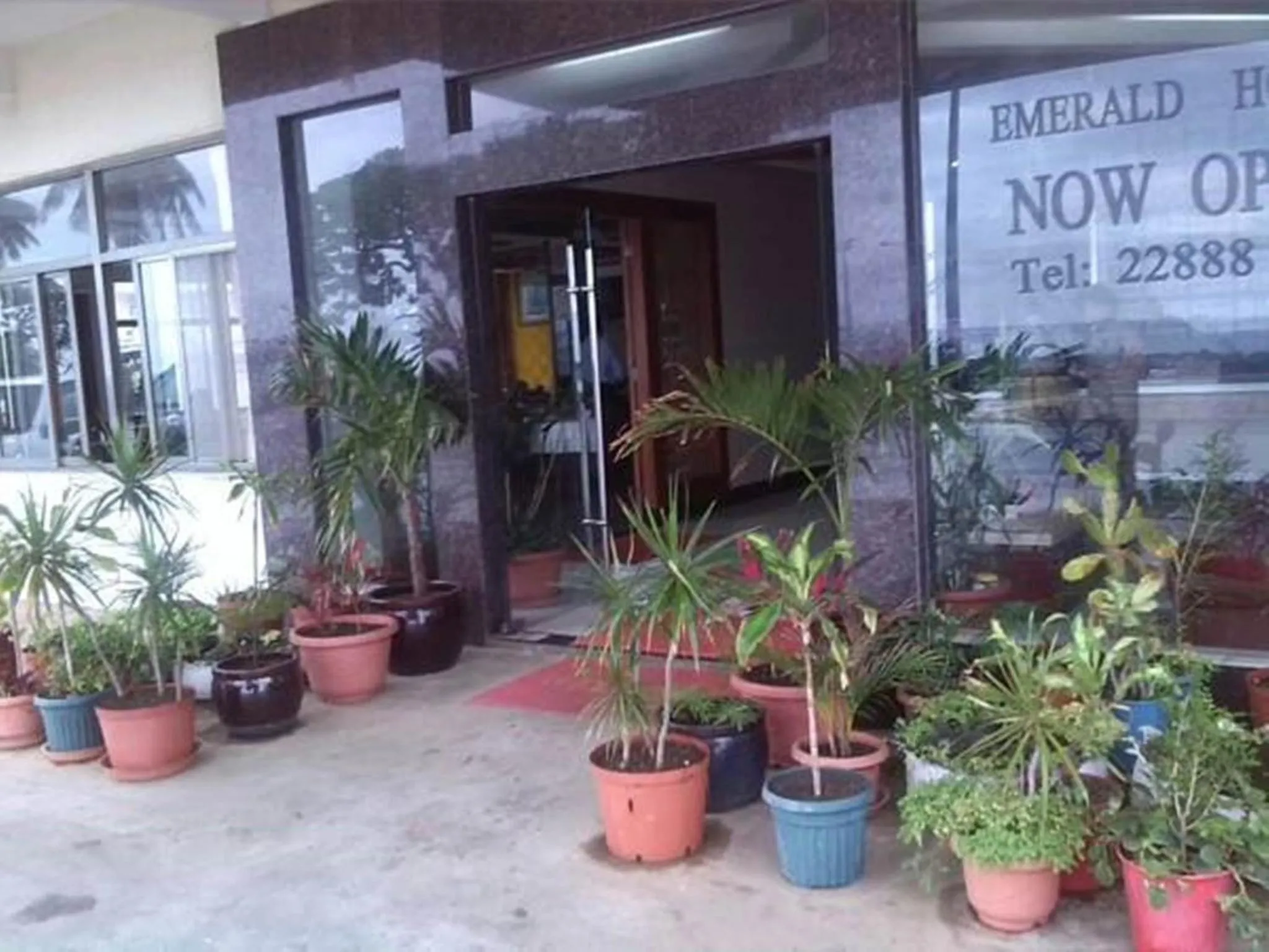 Facade/entrance in Emerald Hotel & Restaurant