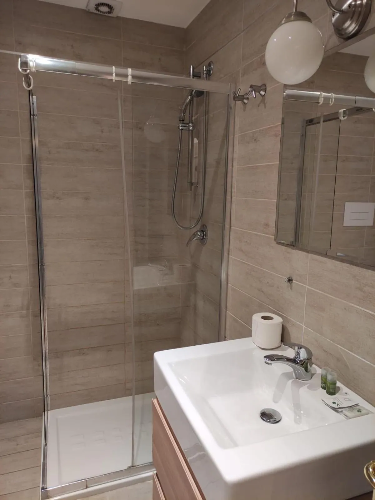 Bathroom in Hotel & Restaurant San Marco AB