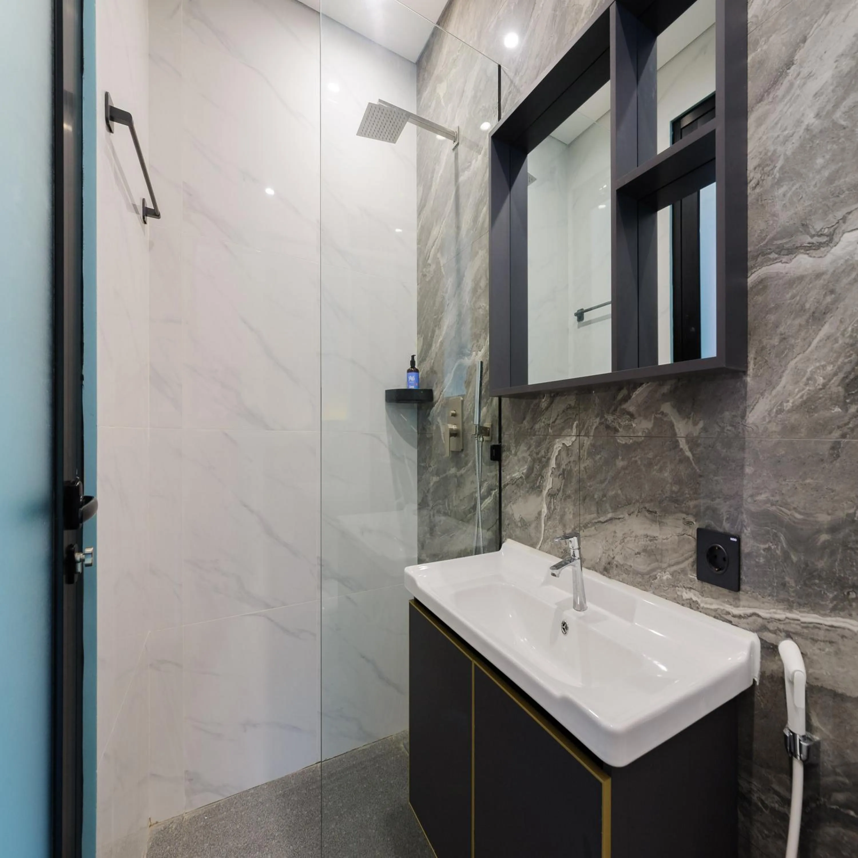 Bathroom in Sans Hotel Kedoya