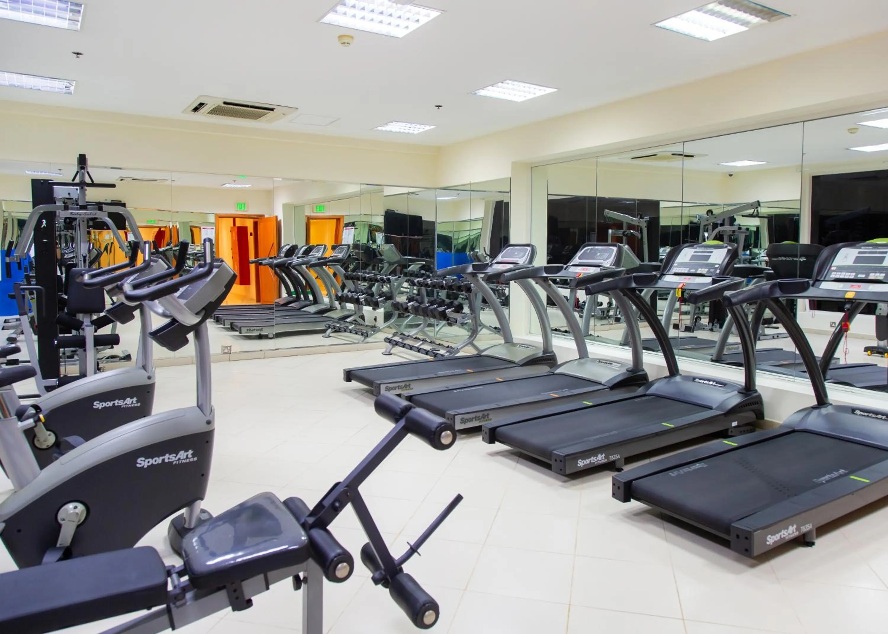 Fitness centre/facilities in Al Liwan Residence