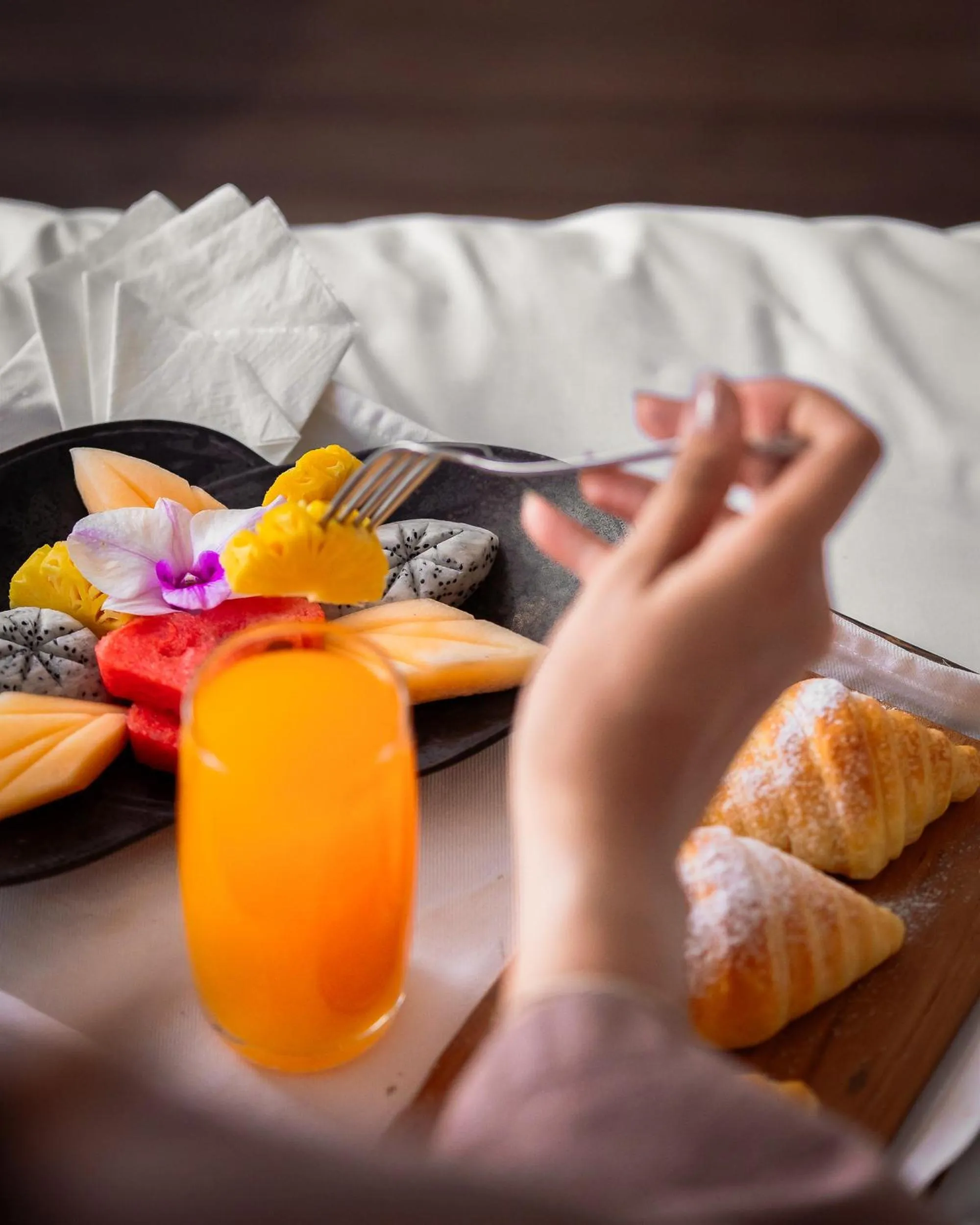 Breakfast in Sarai and Wander Resort