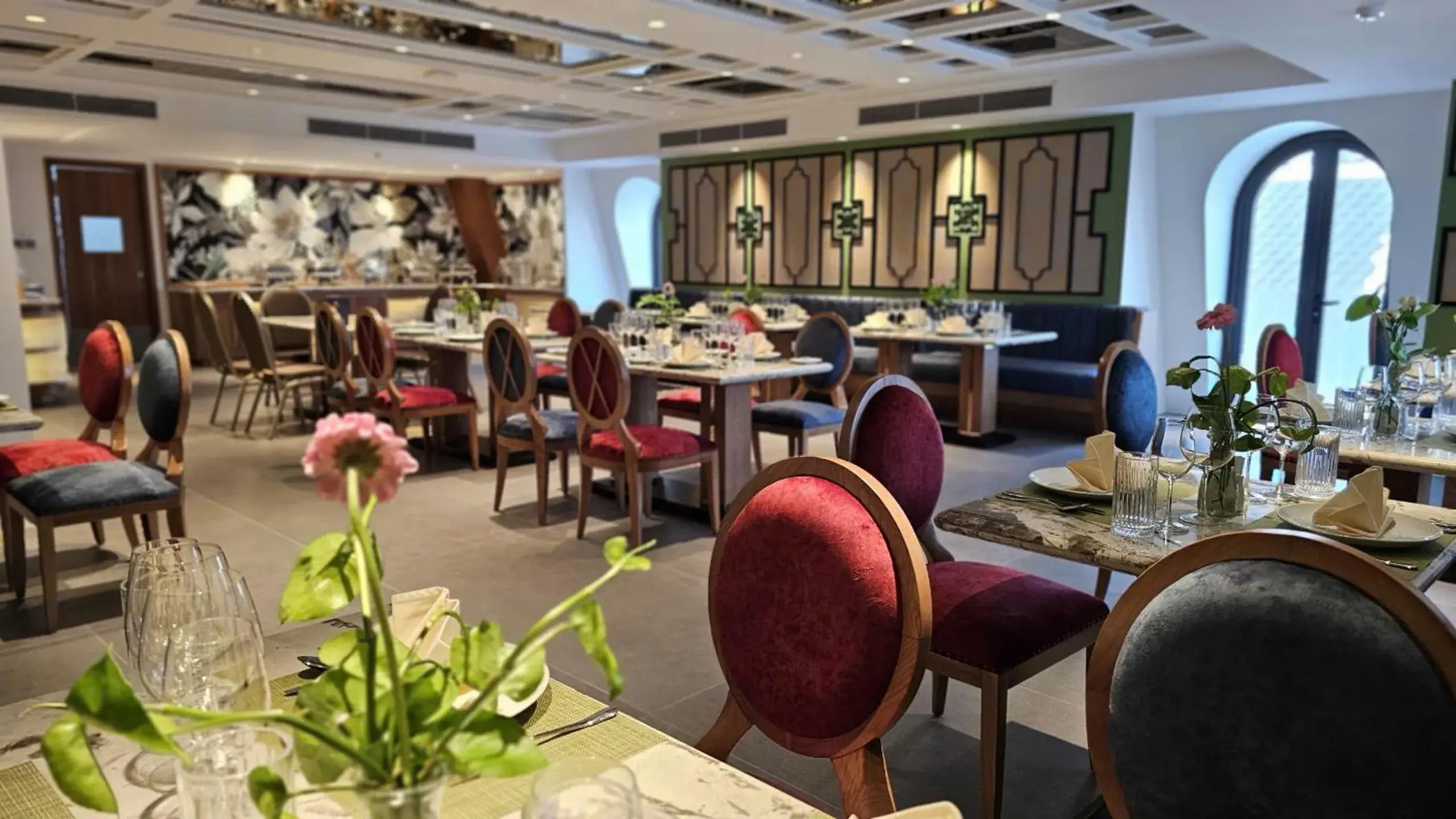 Restaurant/places to eat in Royal Phoenix Hotel Bac Ninh Restaurant/places to eat in Royal Phoenix Hotel Bac Ninh