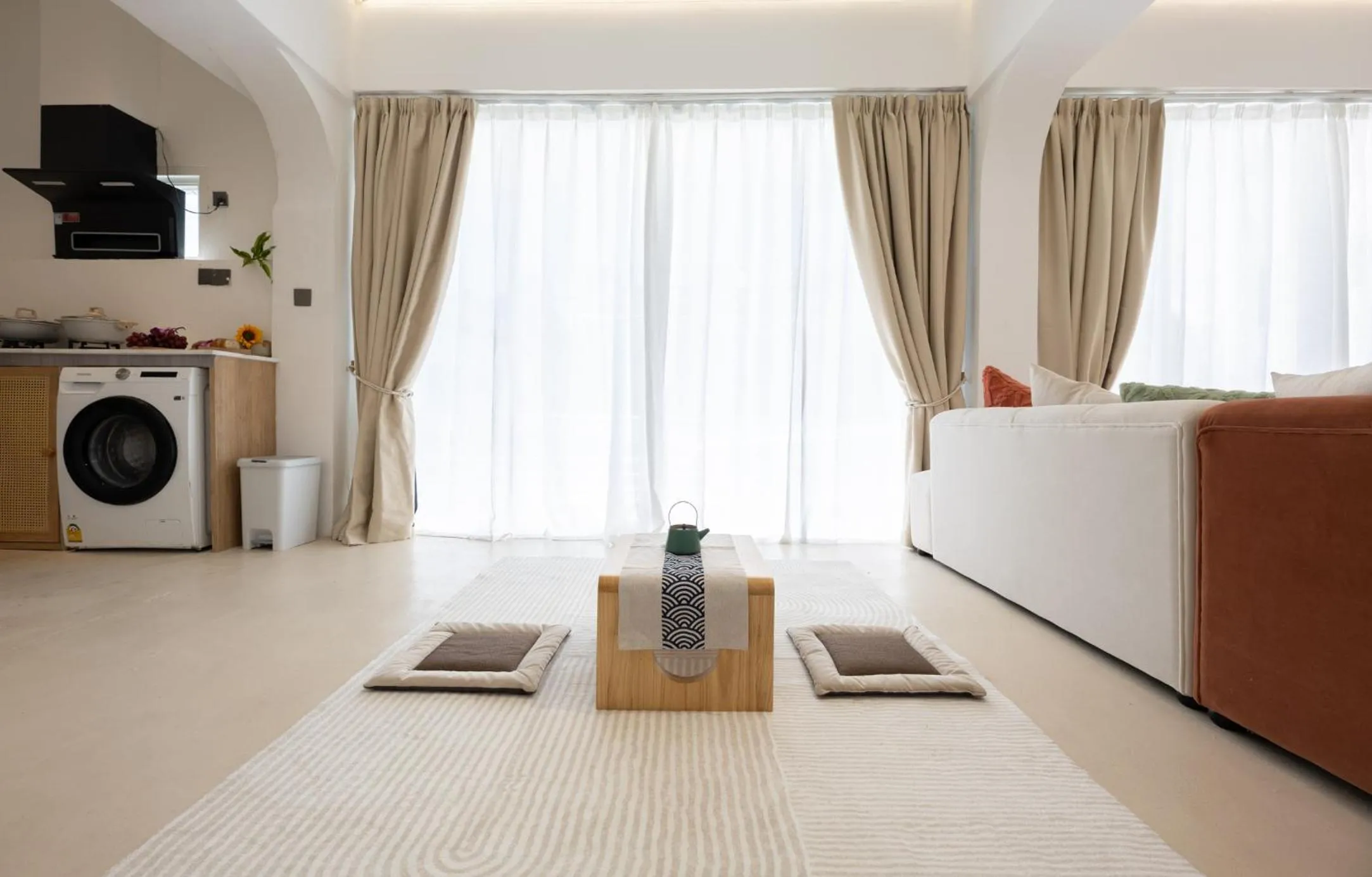 Ratchada Retreat Boutique Suites