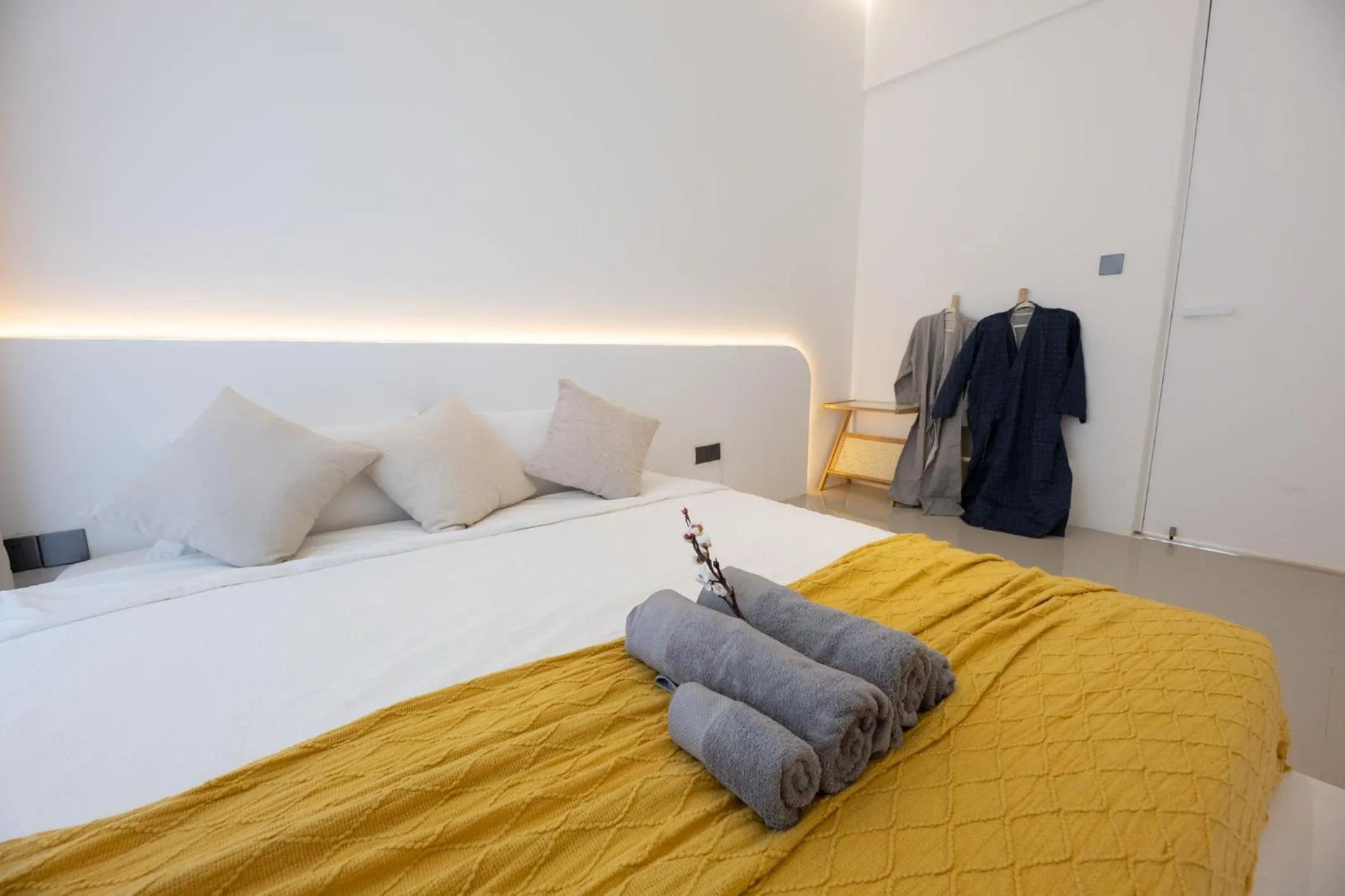 Bed in Ratchada Retreat Boutique Suites