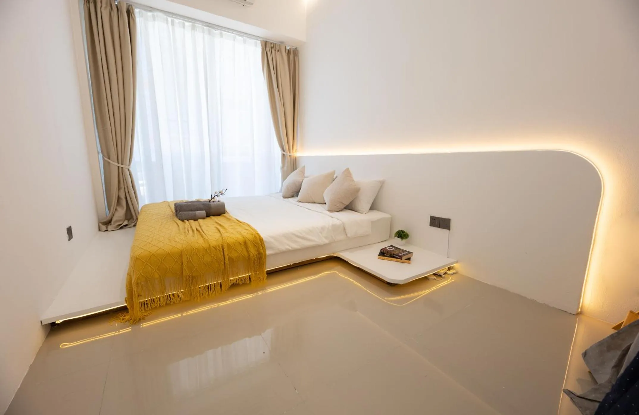 Bed in Ratchada Retreat Boutique Suites