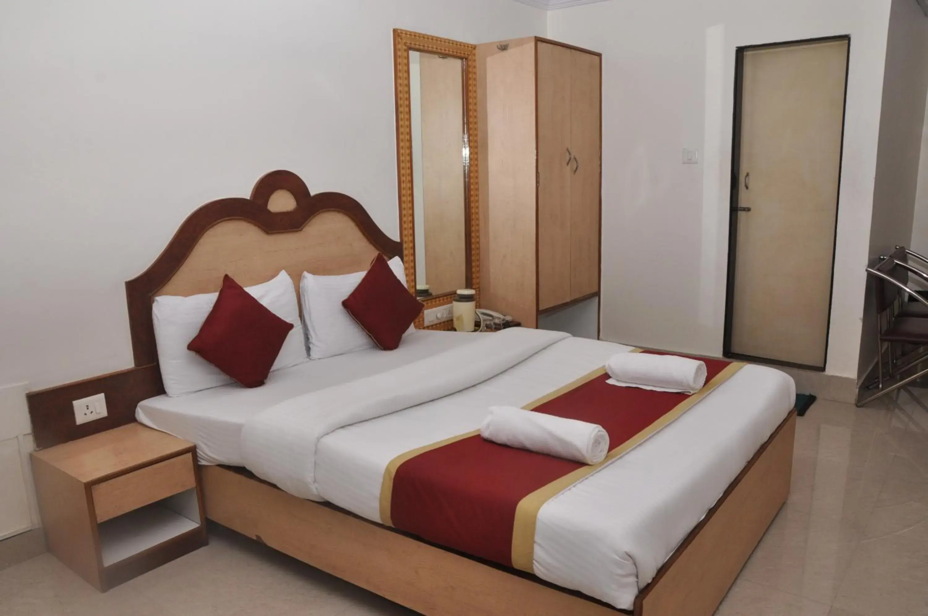 Deluxe Double Room with Fan - single occupancy in Hotel Gangothri Deluxe Double Room with Fan - single occupancy in Hotel Gangothri