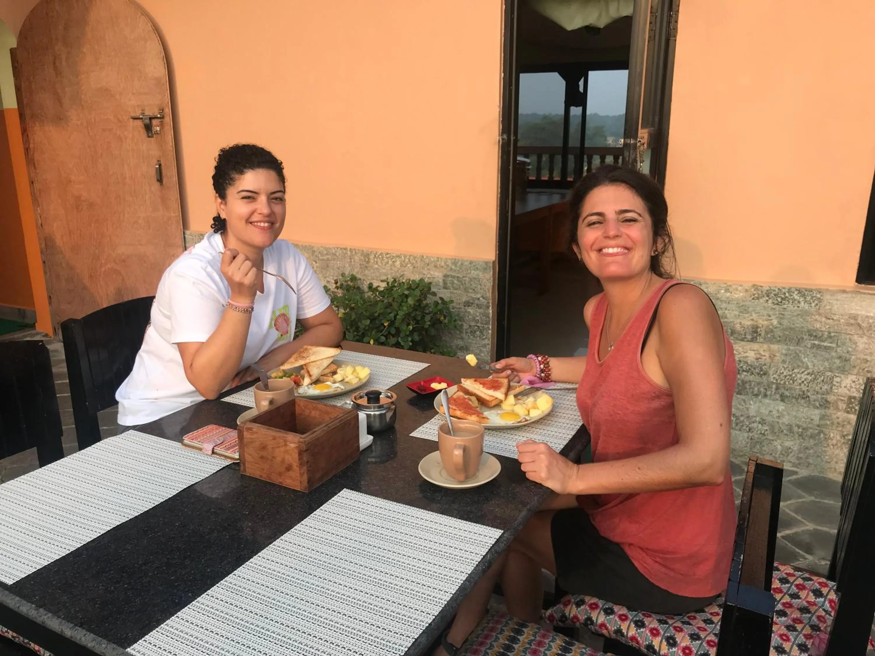 Restaurant/places to eat in Sweet Home