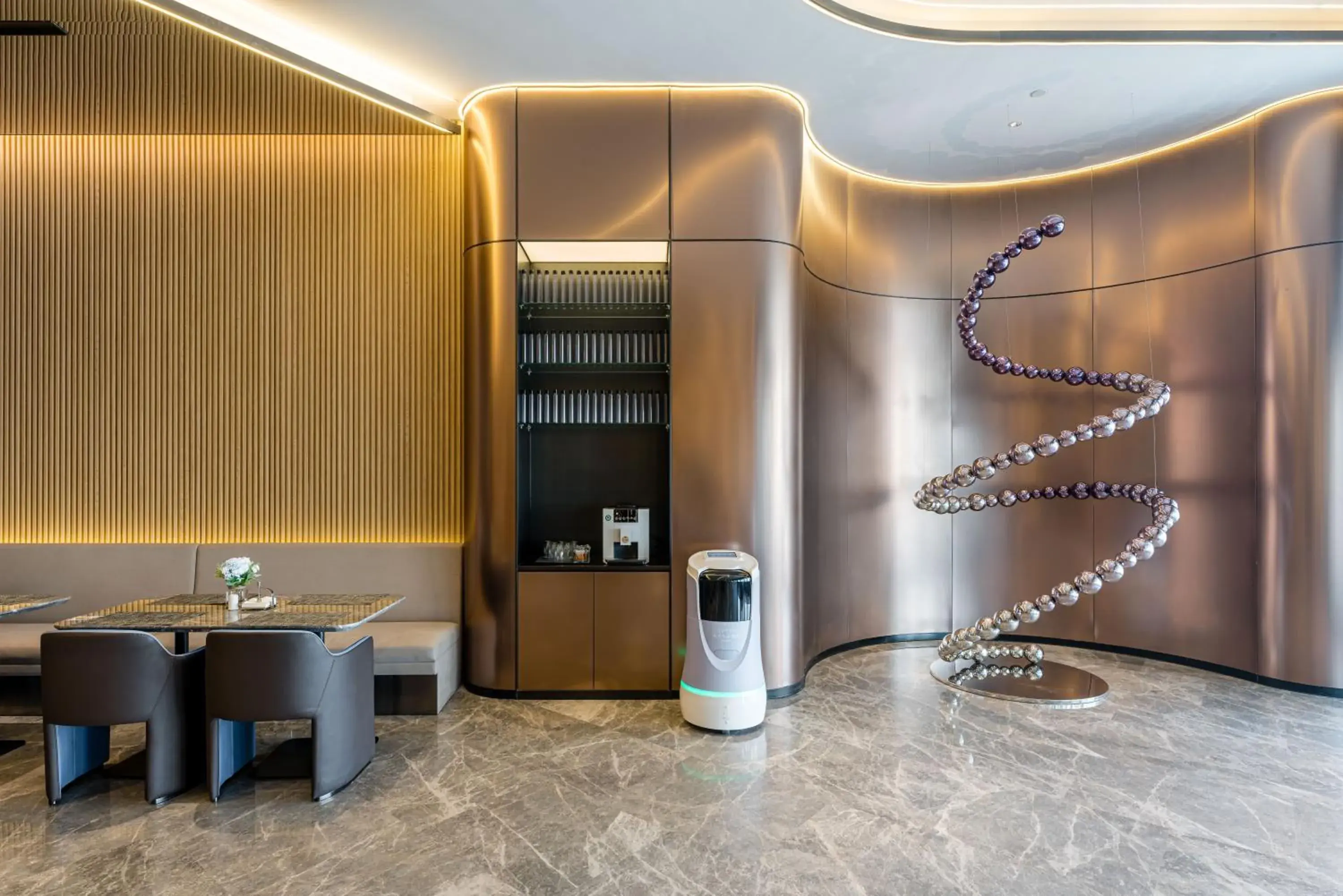 Lobby or reception in Crystal Hotel Shanghai North Sichuan Road on the Bund Lobby or reception in Crystal Hotel Shanghai North Sichuan Road on the Bund