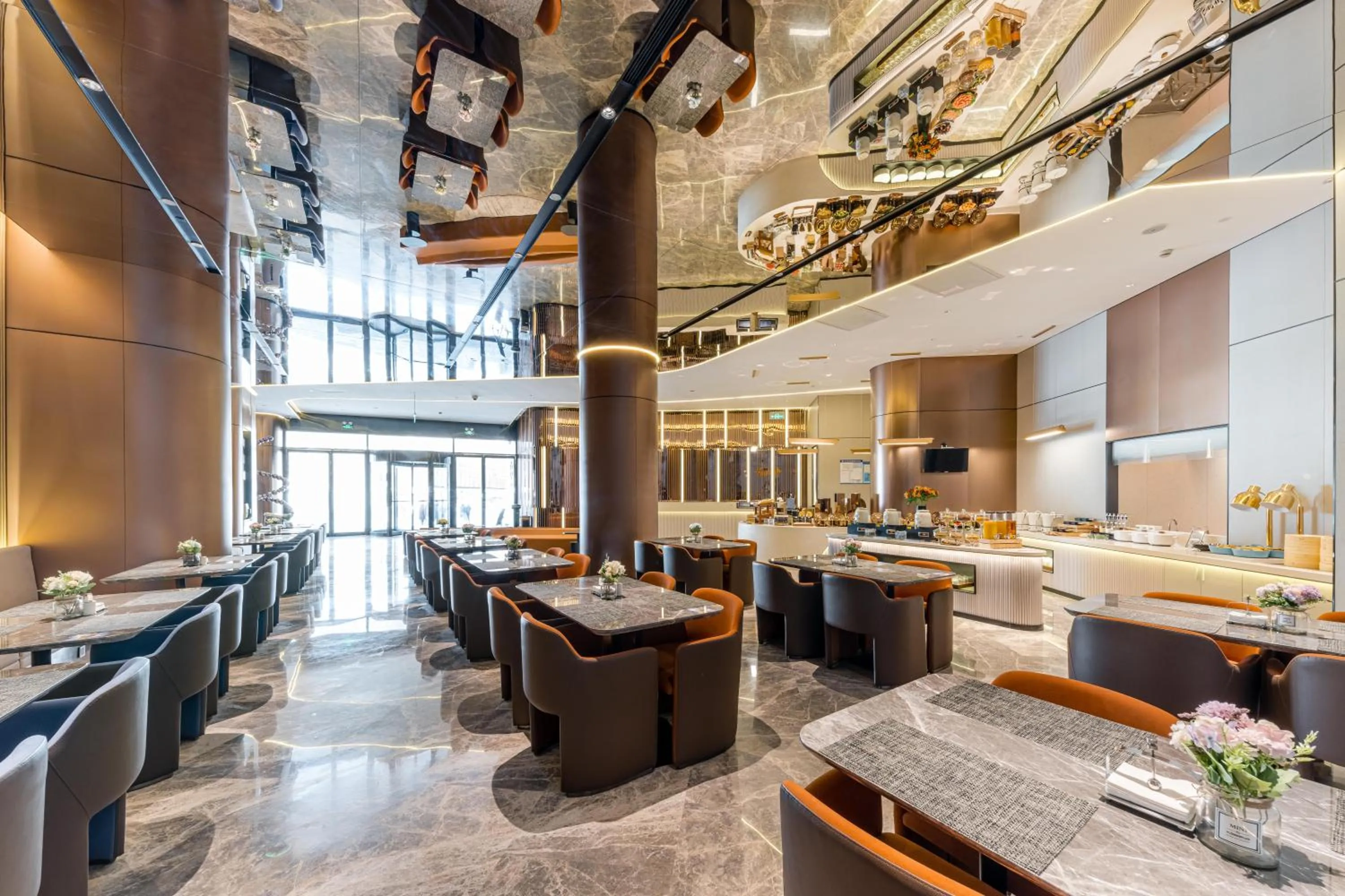 Restaurant/places to eat in Crystal Hotel Shanghai North Sichuan Road on the Bund