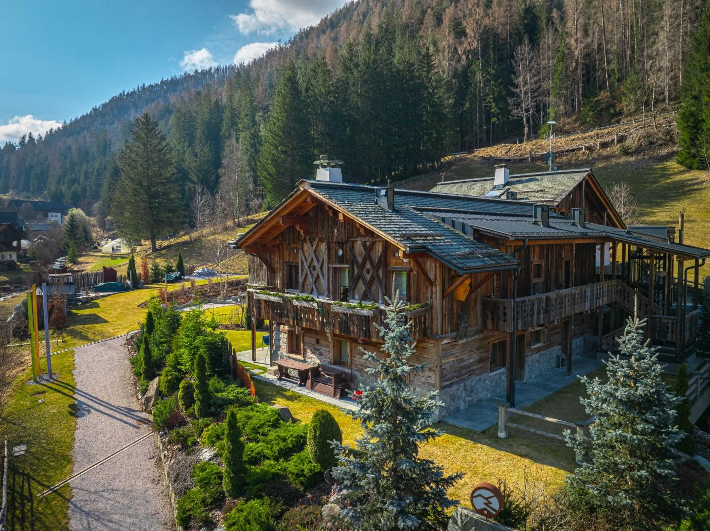 Property building in Alpine Mountain Chalet