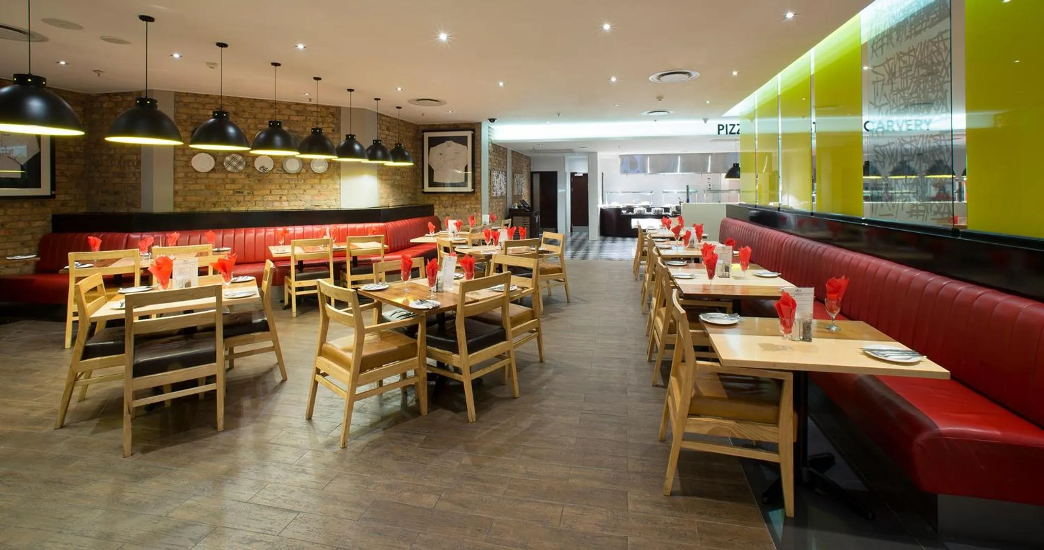 Restaurant/places to eat in The Ridge Hotel