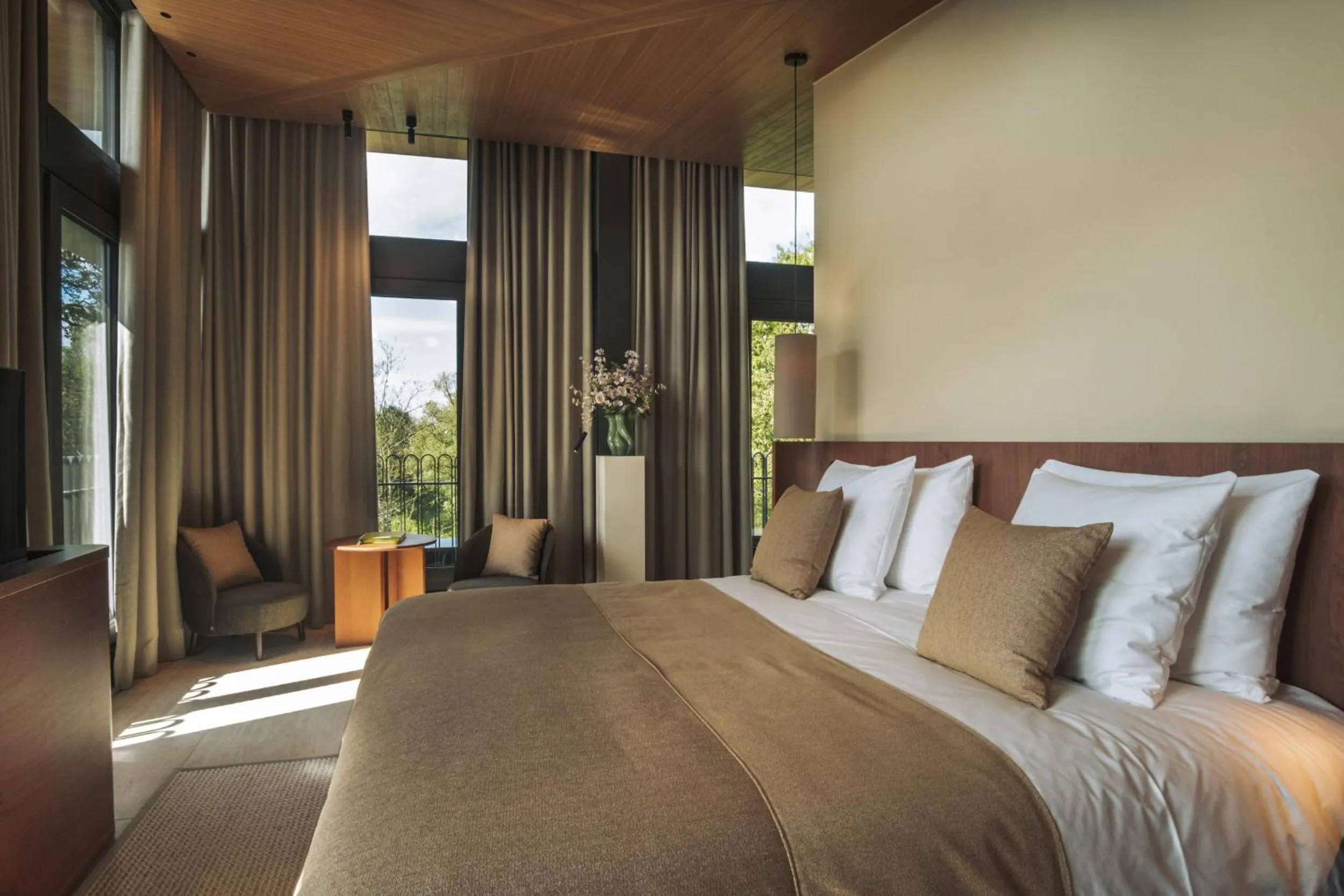 Bed in Van Oys Maastricht Retreat, a Leading Hotel of the World