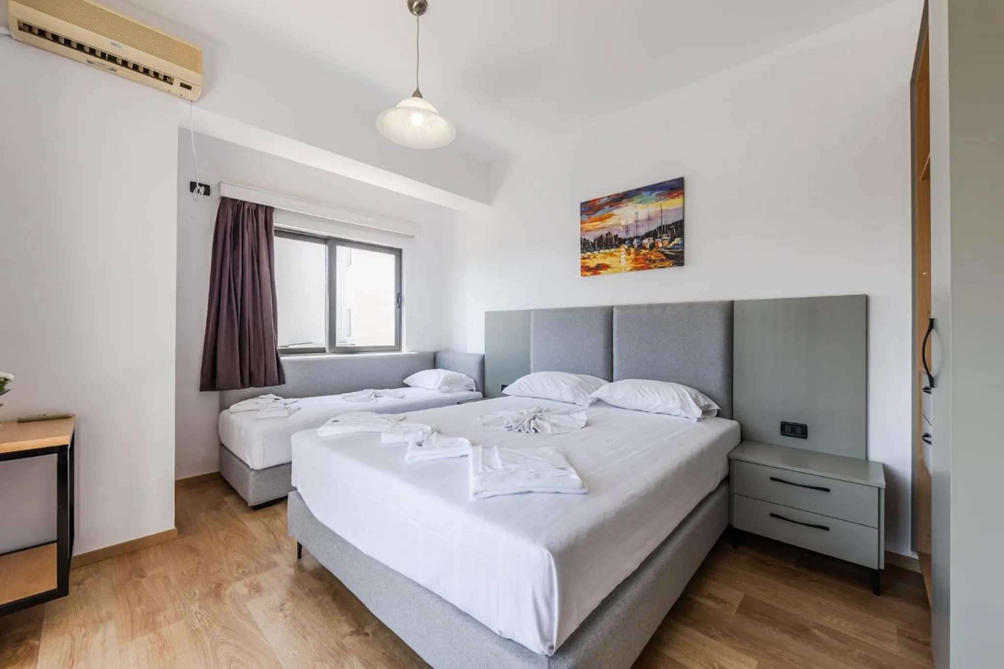 Triple Room with Sofa and Sea View in Hotel Kompleks Joni