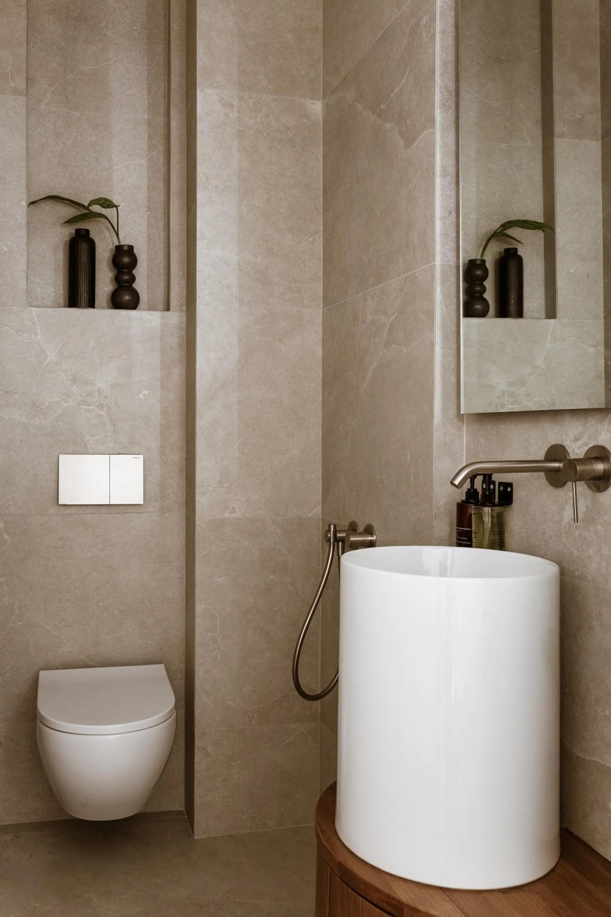 Toilet in Likno Athens