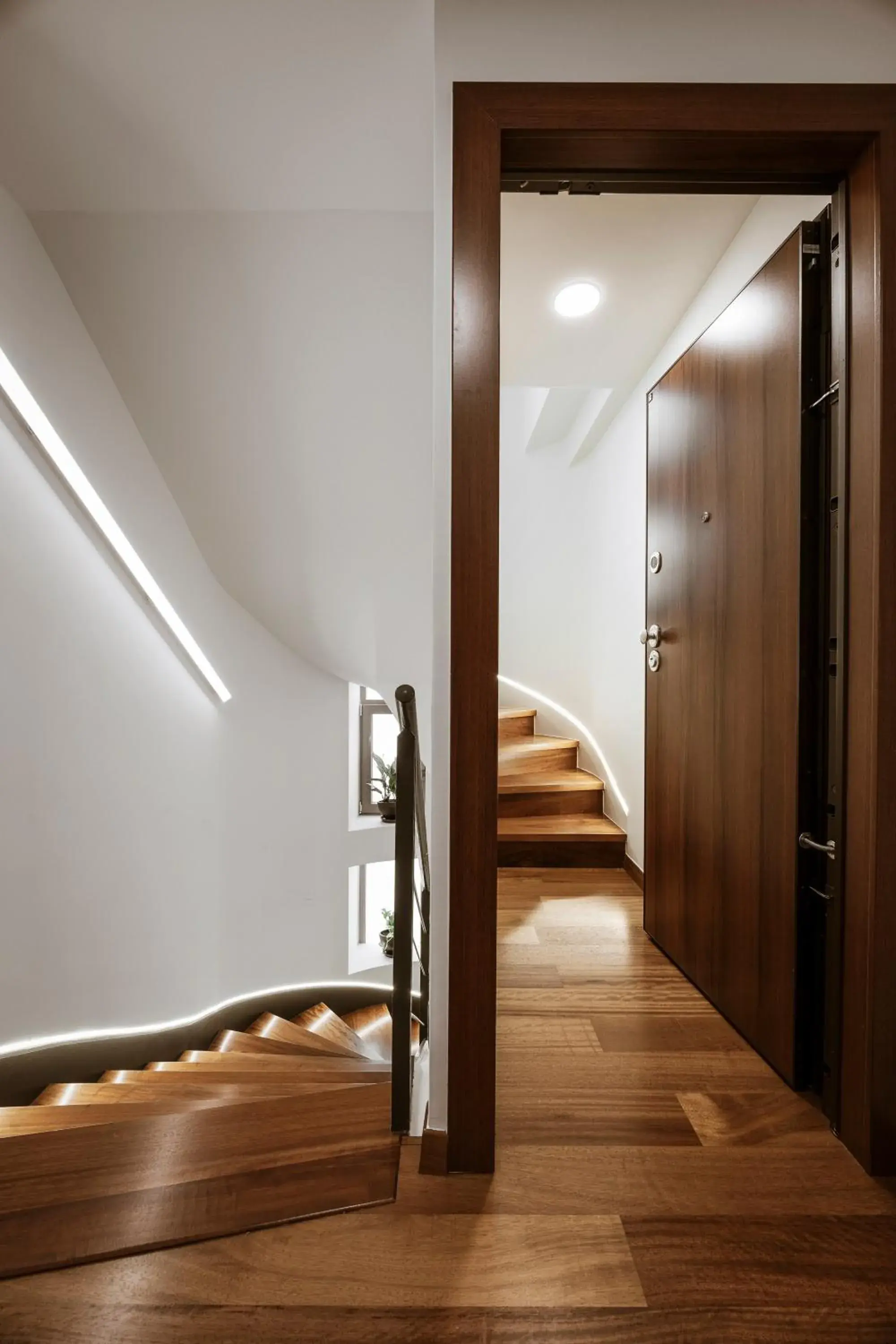 Property building in Likno Athens Property building in Likno Athens