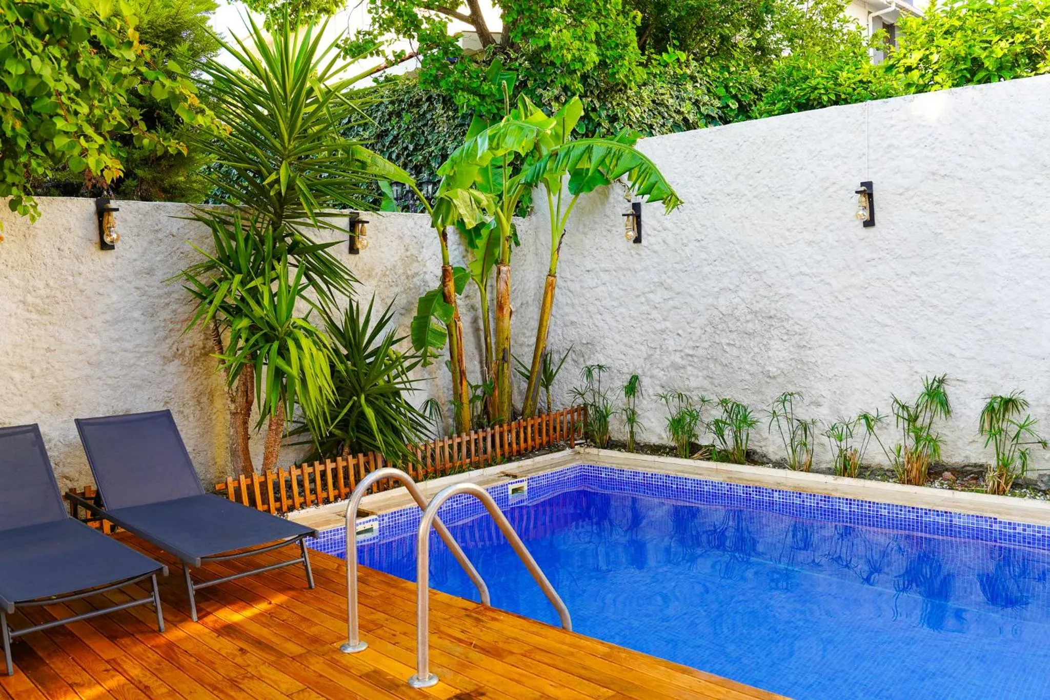 Swimming pool in Kekik Alaçatı Otel