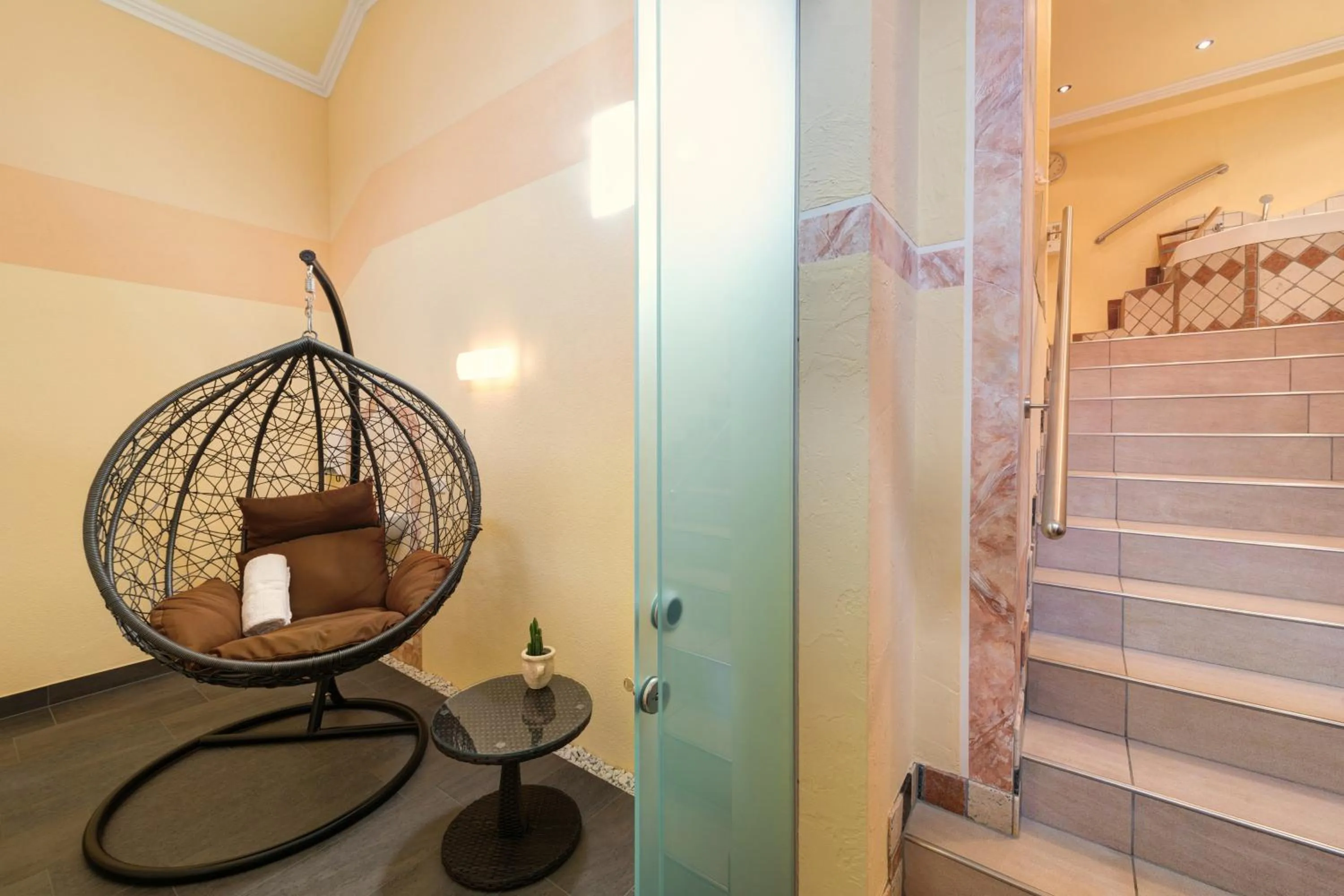 Spa and wellness centre/facilities in Hotel Enzian Paznaun