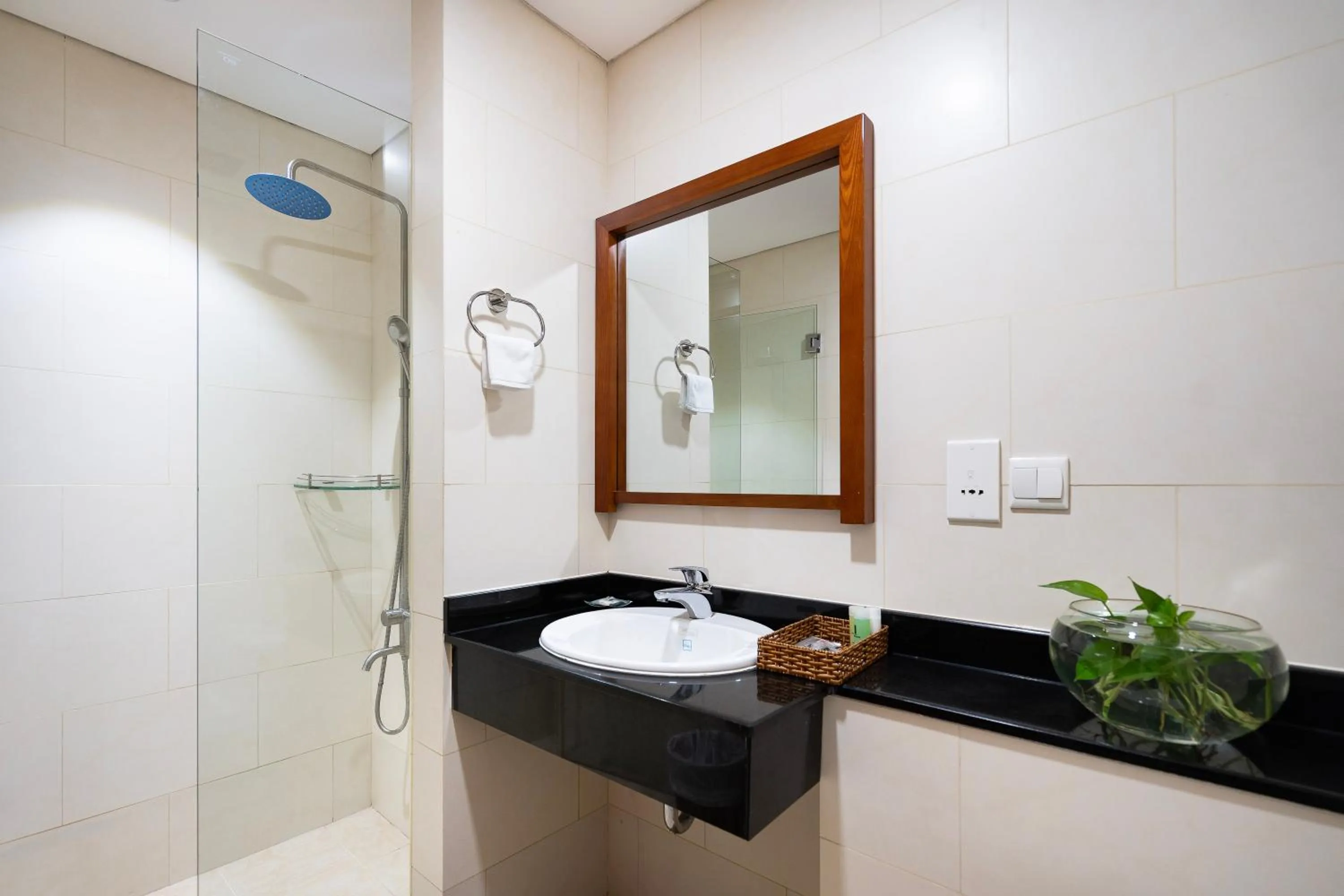 Shower in Lancaster Ho Chi Minh Serviced Apartment Official