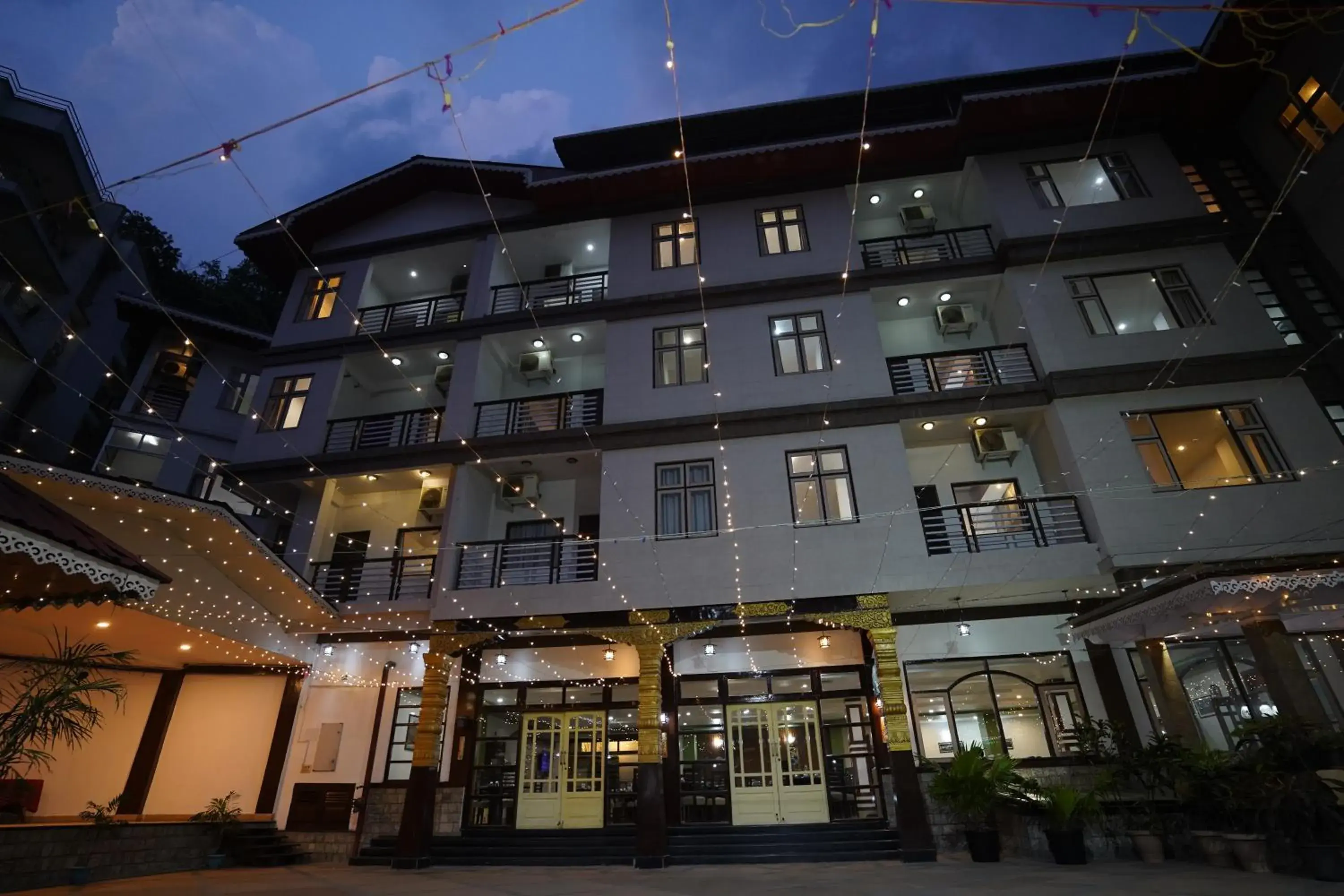 Property building in Terrace Valley Hotel Property building in Terrace Valley Hotel