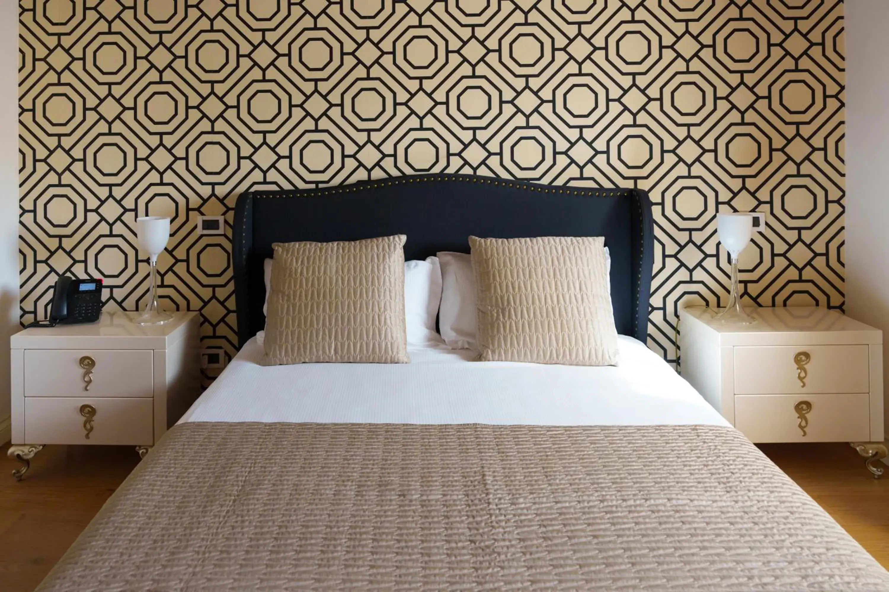 Double Room in The Place 217 Double Room in The Place 217