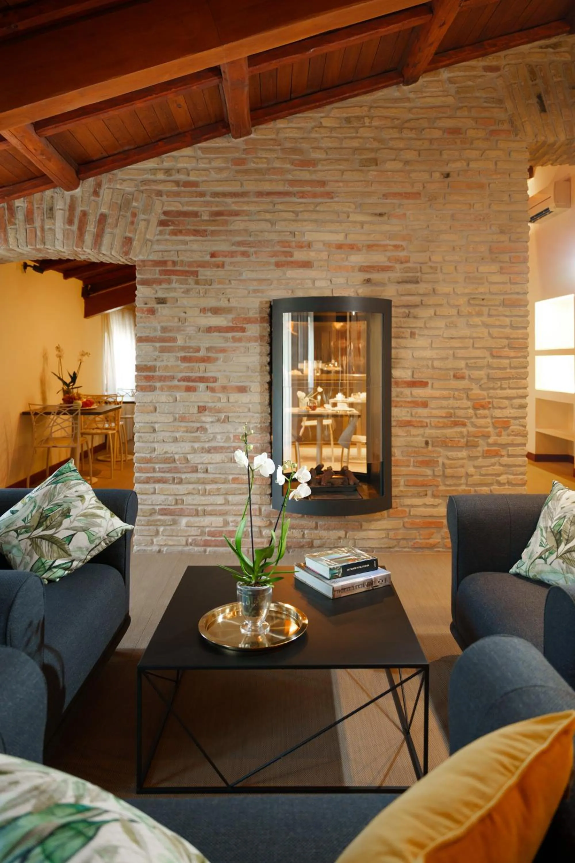 Lobby or reception in The Place 217