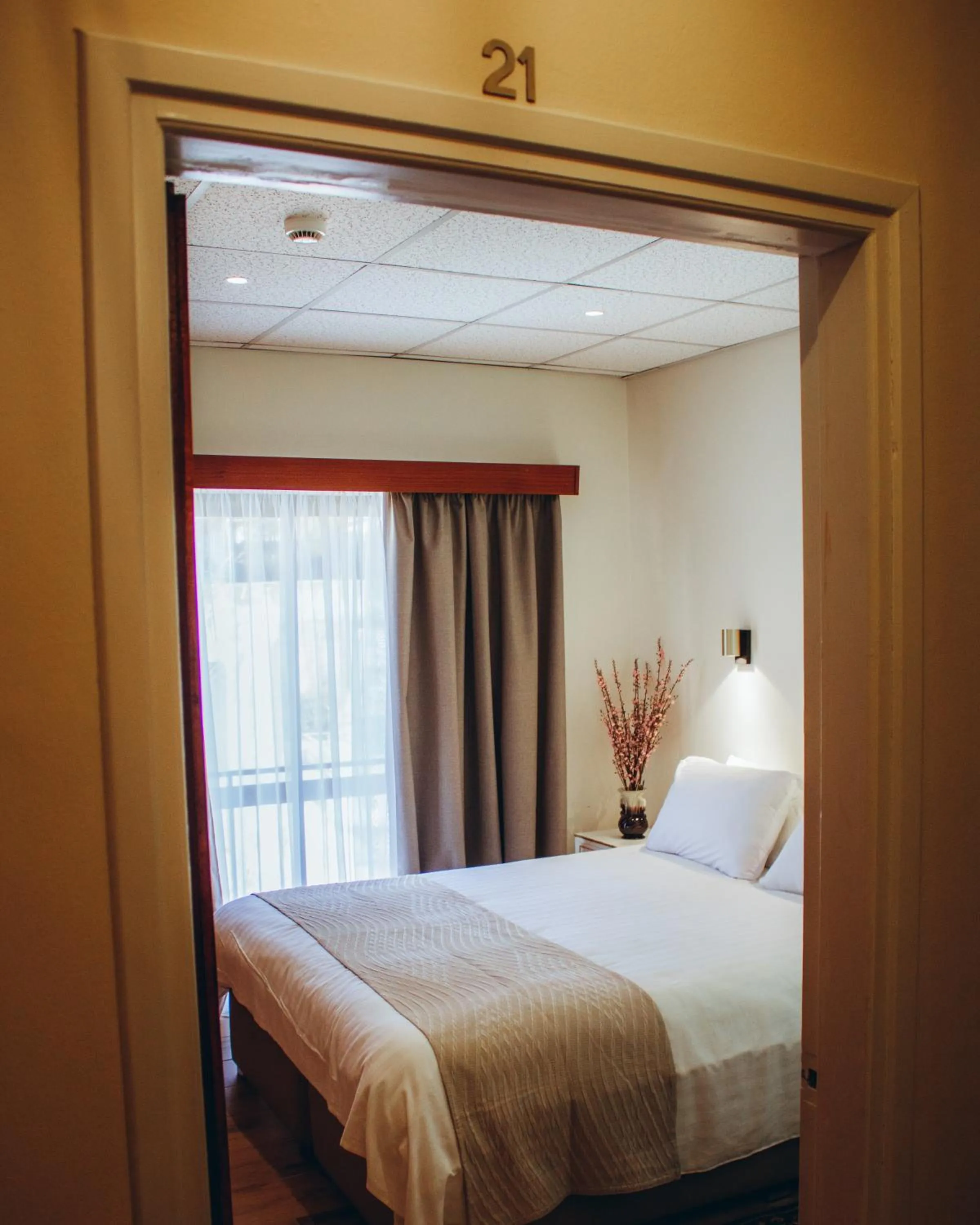 Bed in Kallithea INN