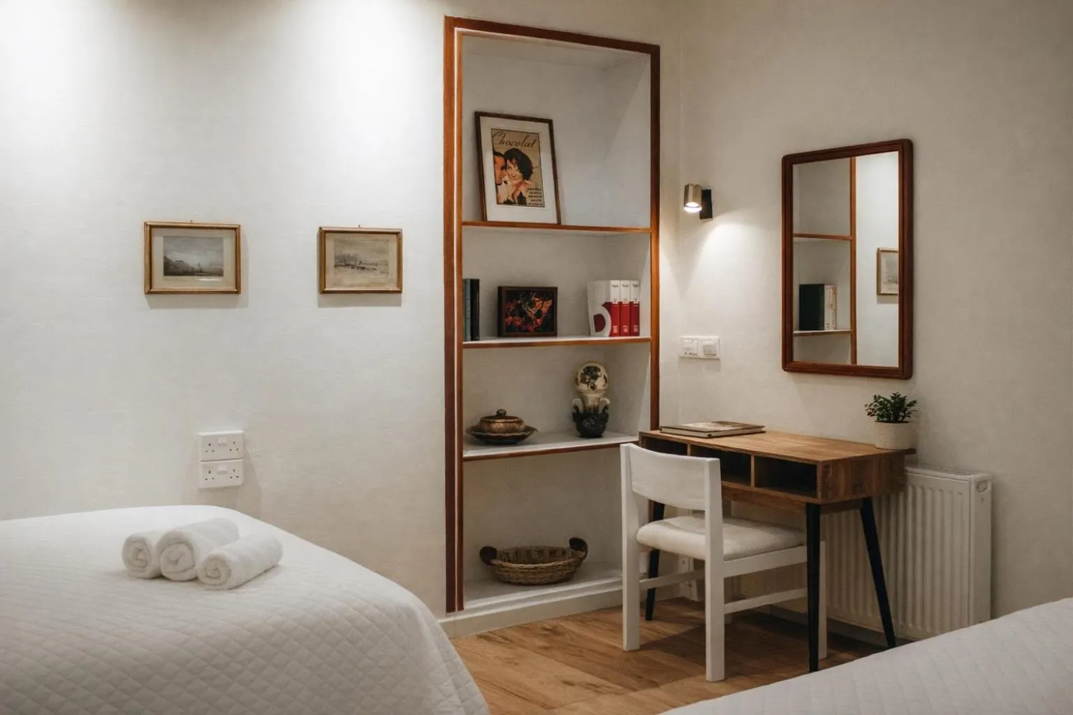 Bed in Kallithea INN