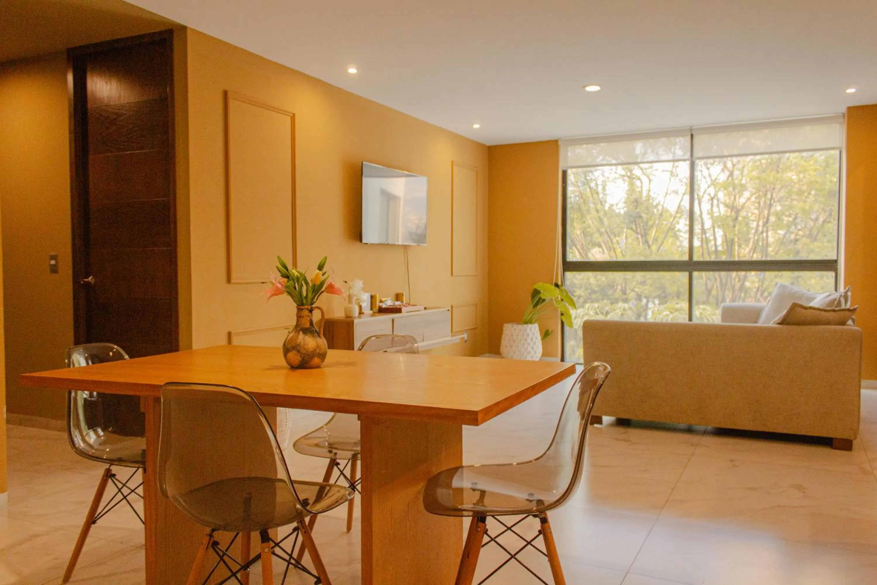 DHaus Guadalajara Country Club