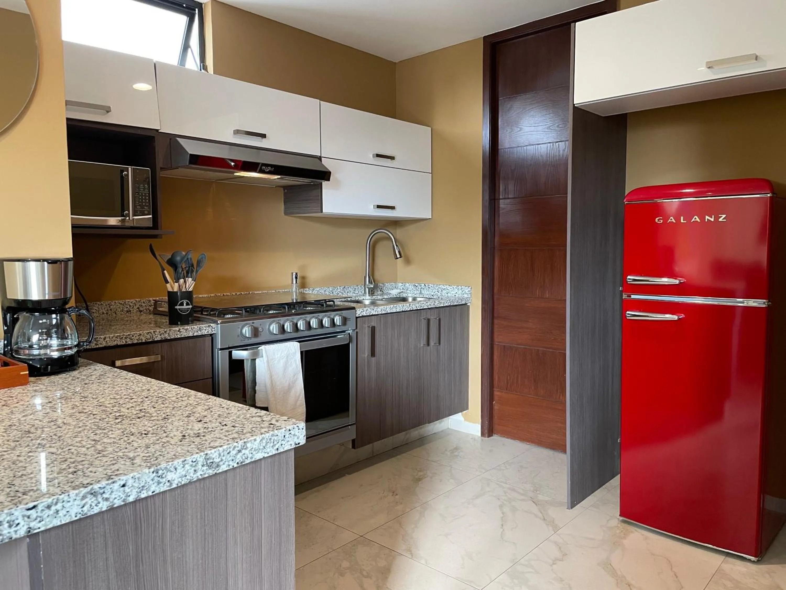 DHaus Guadalajara Country Club