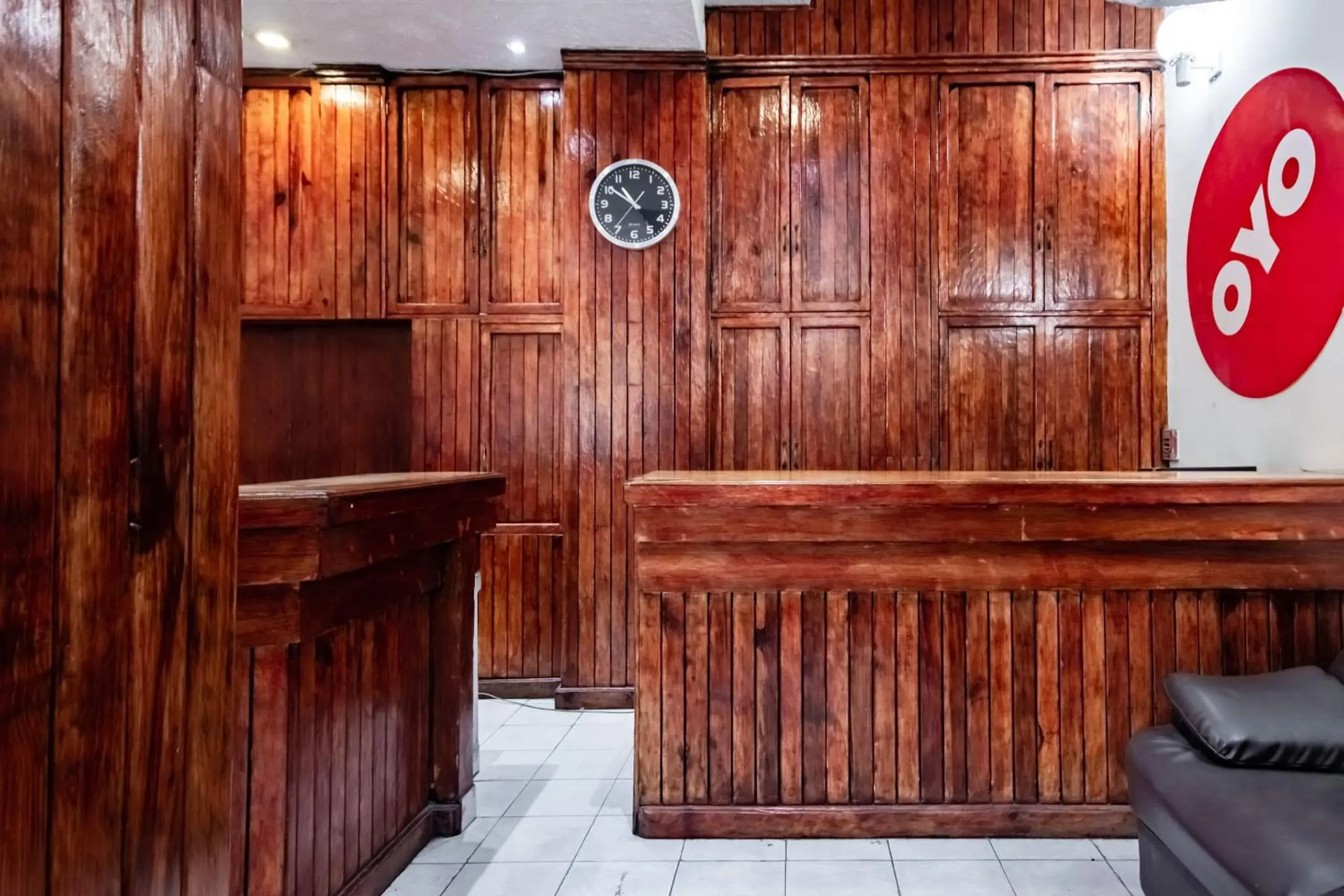 Lobby or reception in OYO Hotel Halley Lobby or reception in OYO Hotel Halley