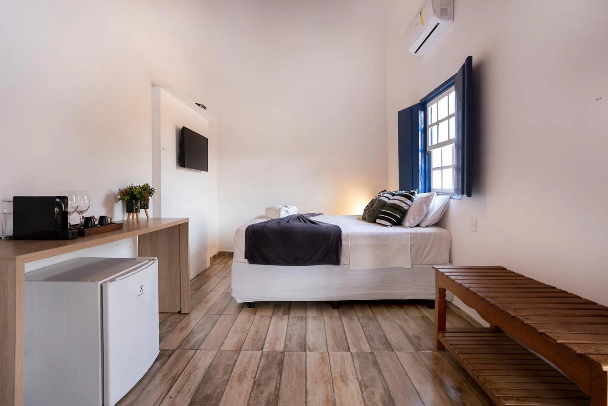 Photo of the whole room, Bed in Pousada Vereda da Serra