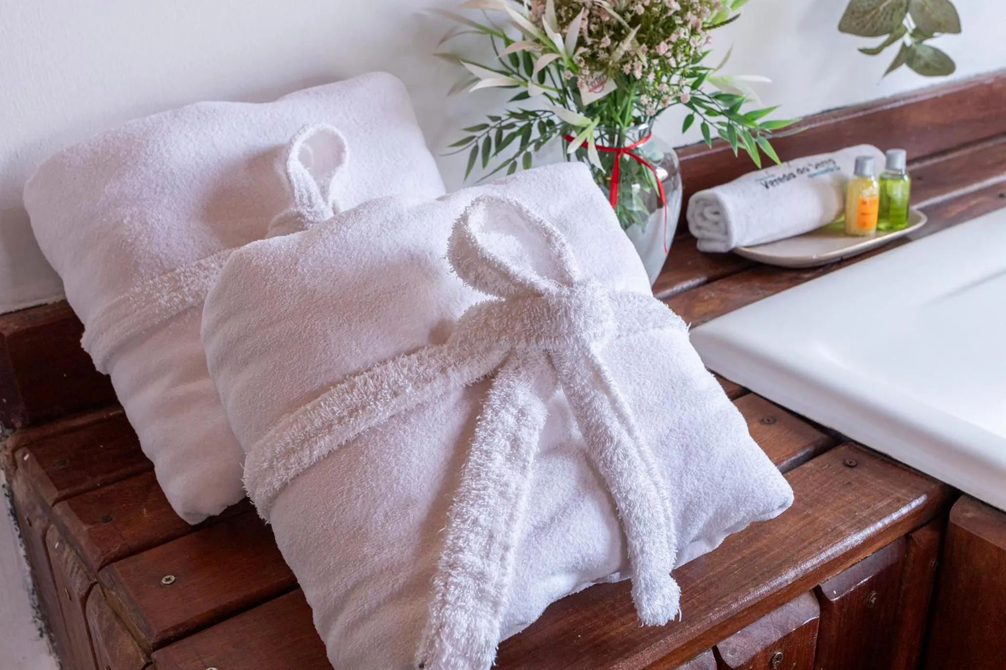 Hot Tub, Bed in Pousada Vereda da Serra