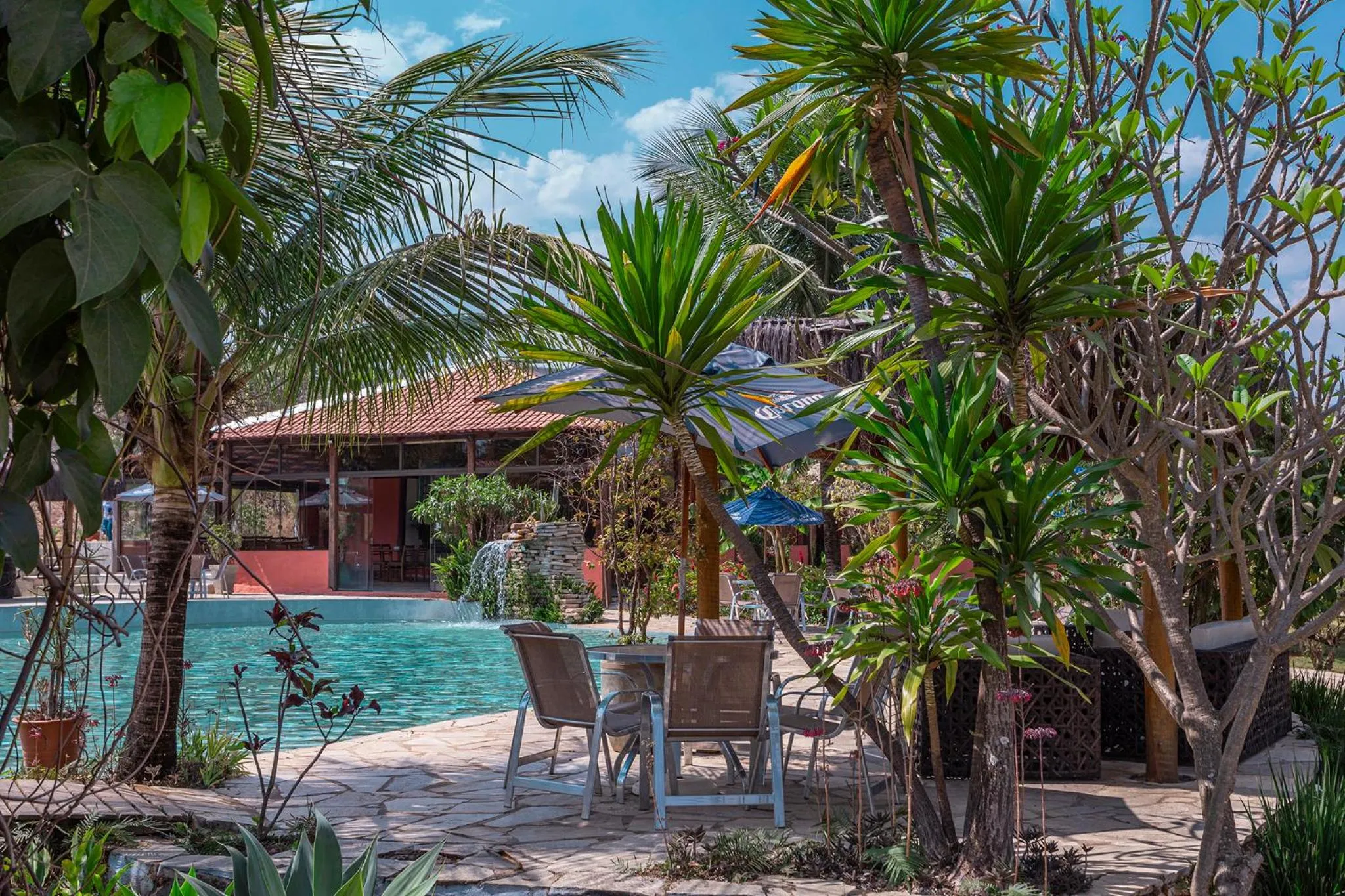 Swimming pool in Pousada Vereda da Serra