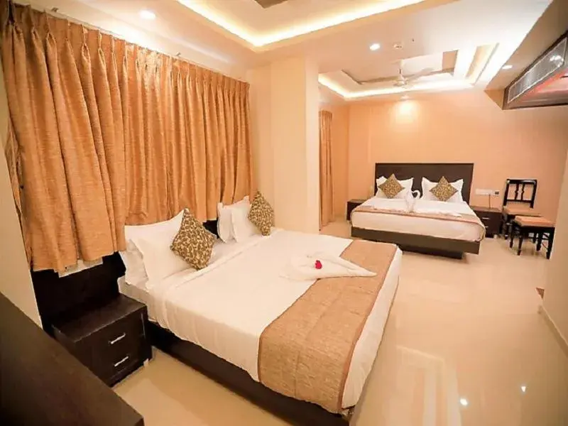 Bed in GEO Hotel Bed in GEO Hotel