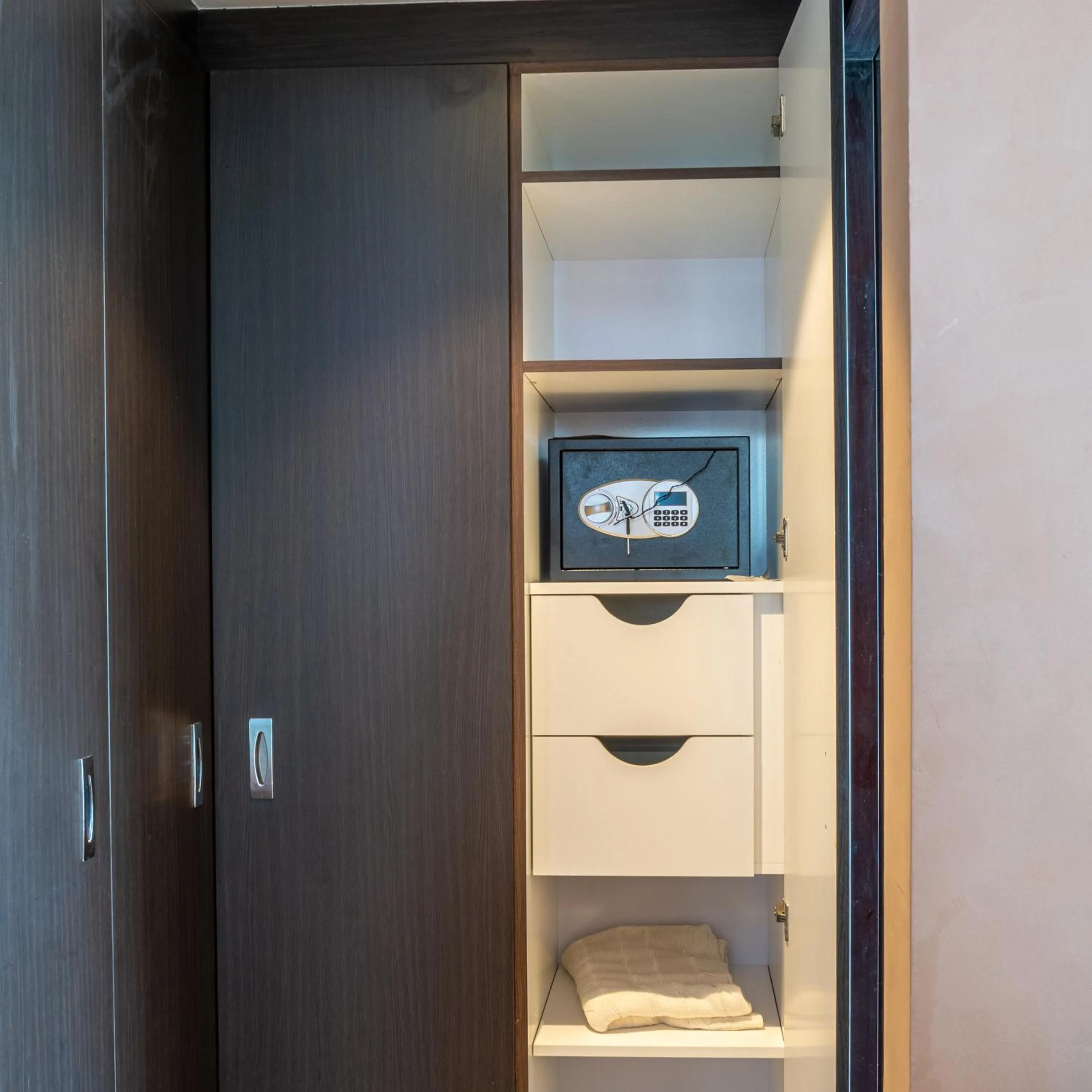 safe in Paradise of the Mind by Lagom