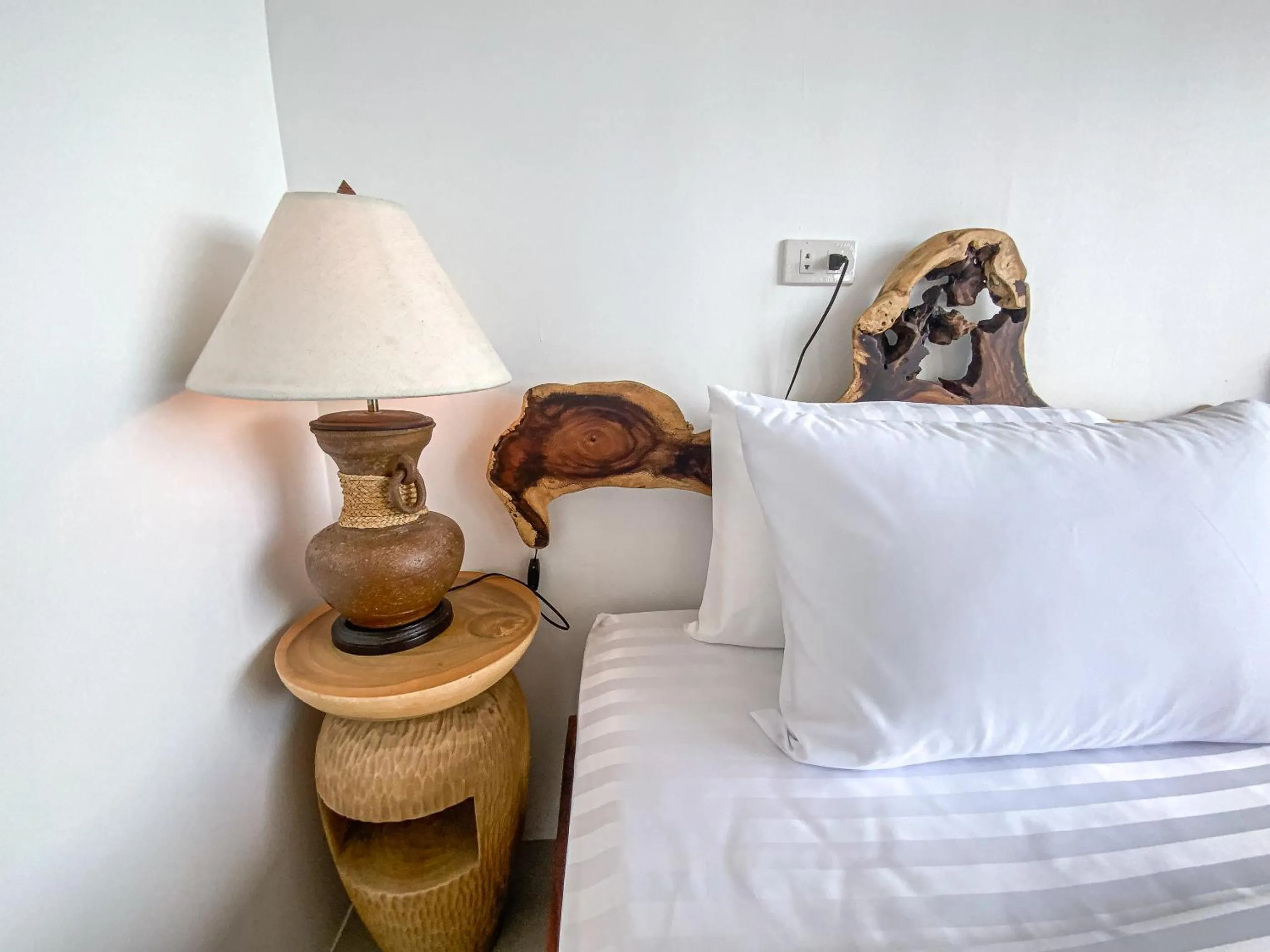 Bed in Samet Nangshe Goodview