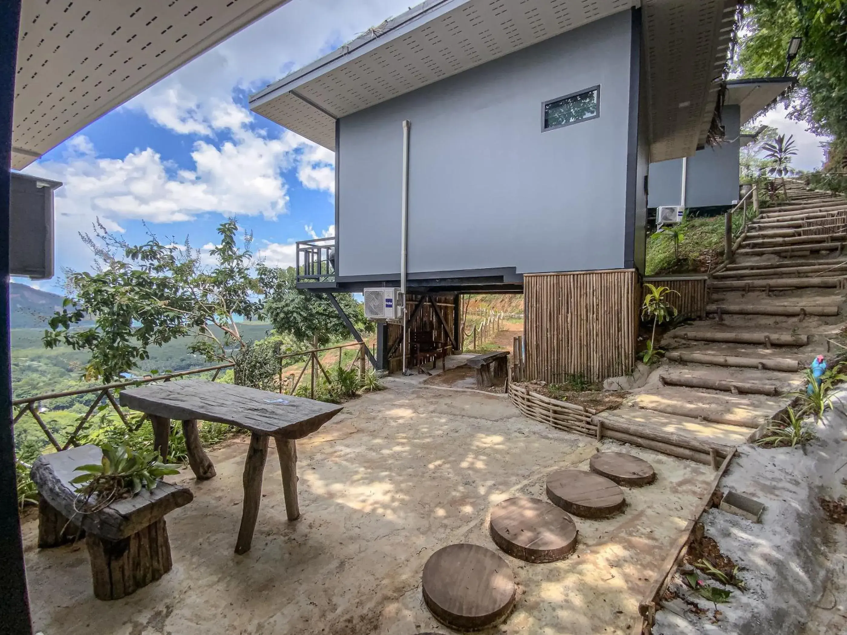 Property building in Samet Nangshe Goodview Property building in Samet Nangshe Goodview