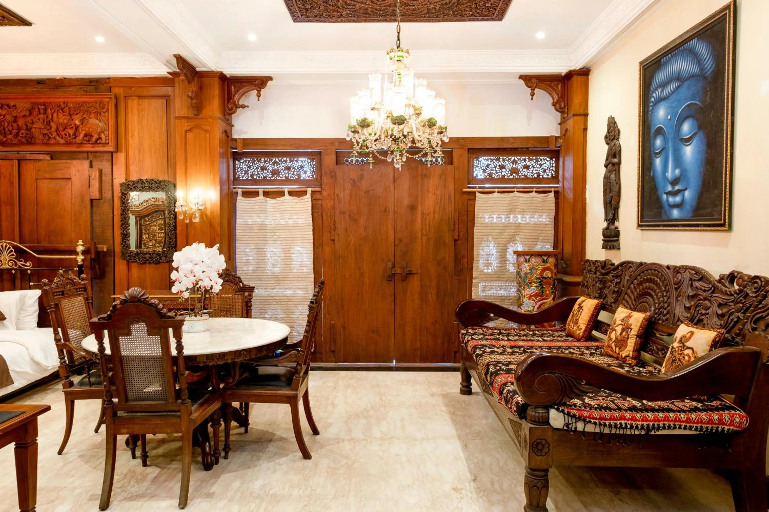 Living room in Rumah Pesik Art & Heritage Hotel