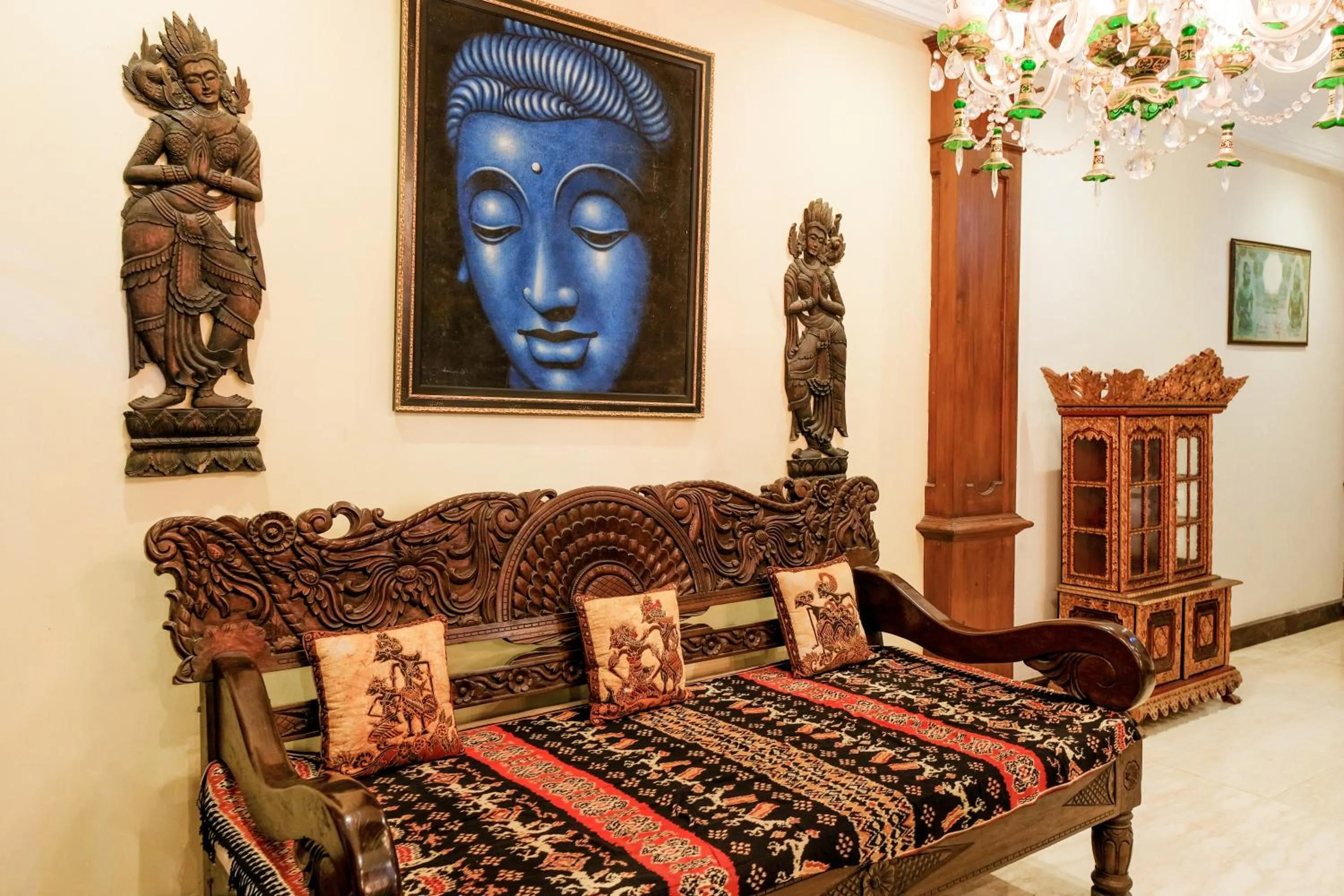Living room in Rumah Pesik Art & Heritage Hotel