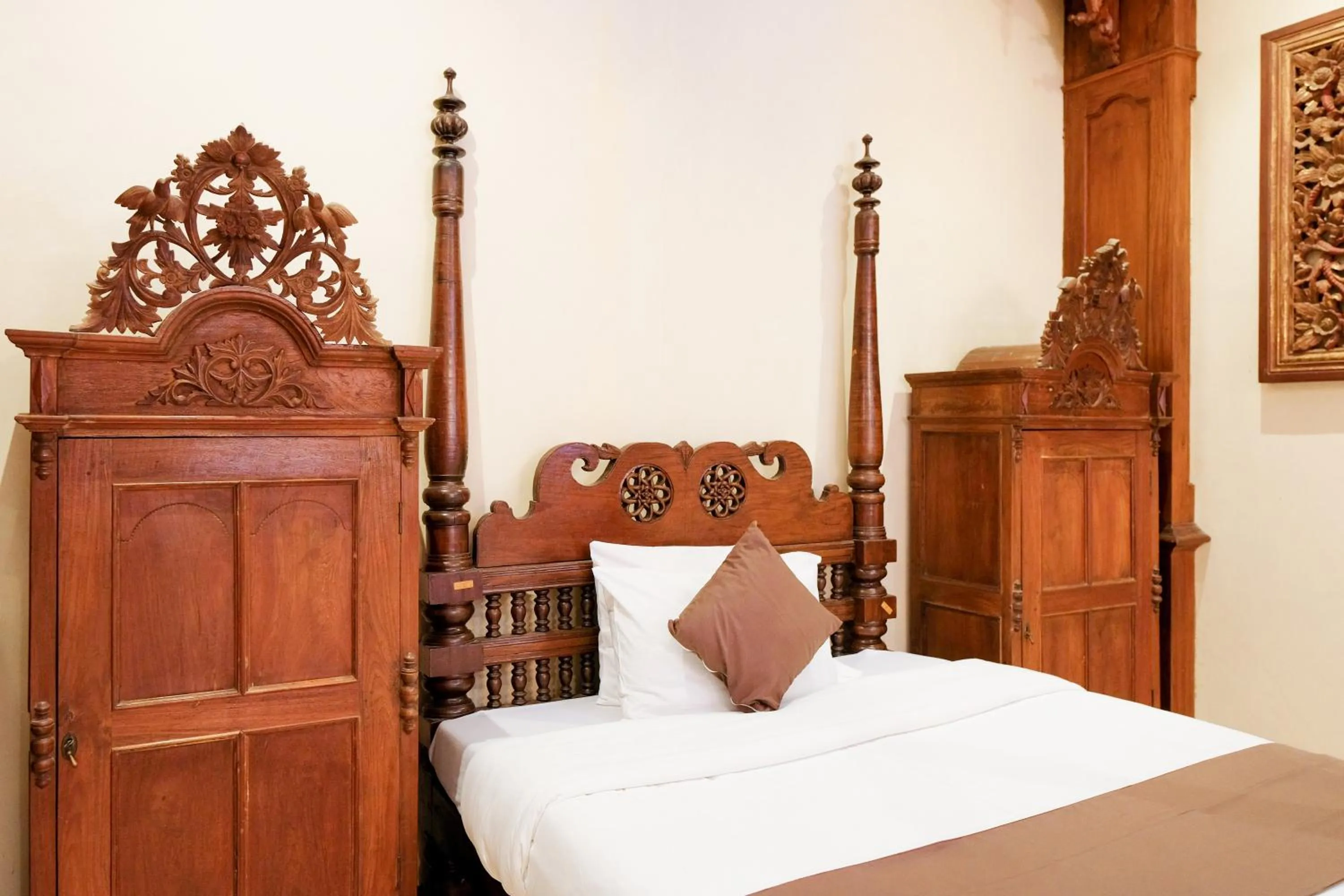 Bedroom, Bed in Rumah Pesik Art & Heritage Hotel