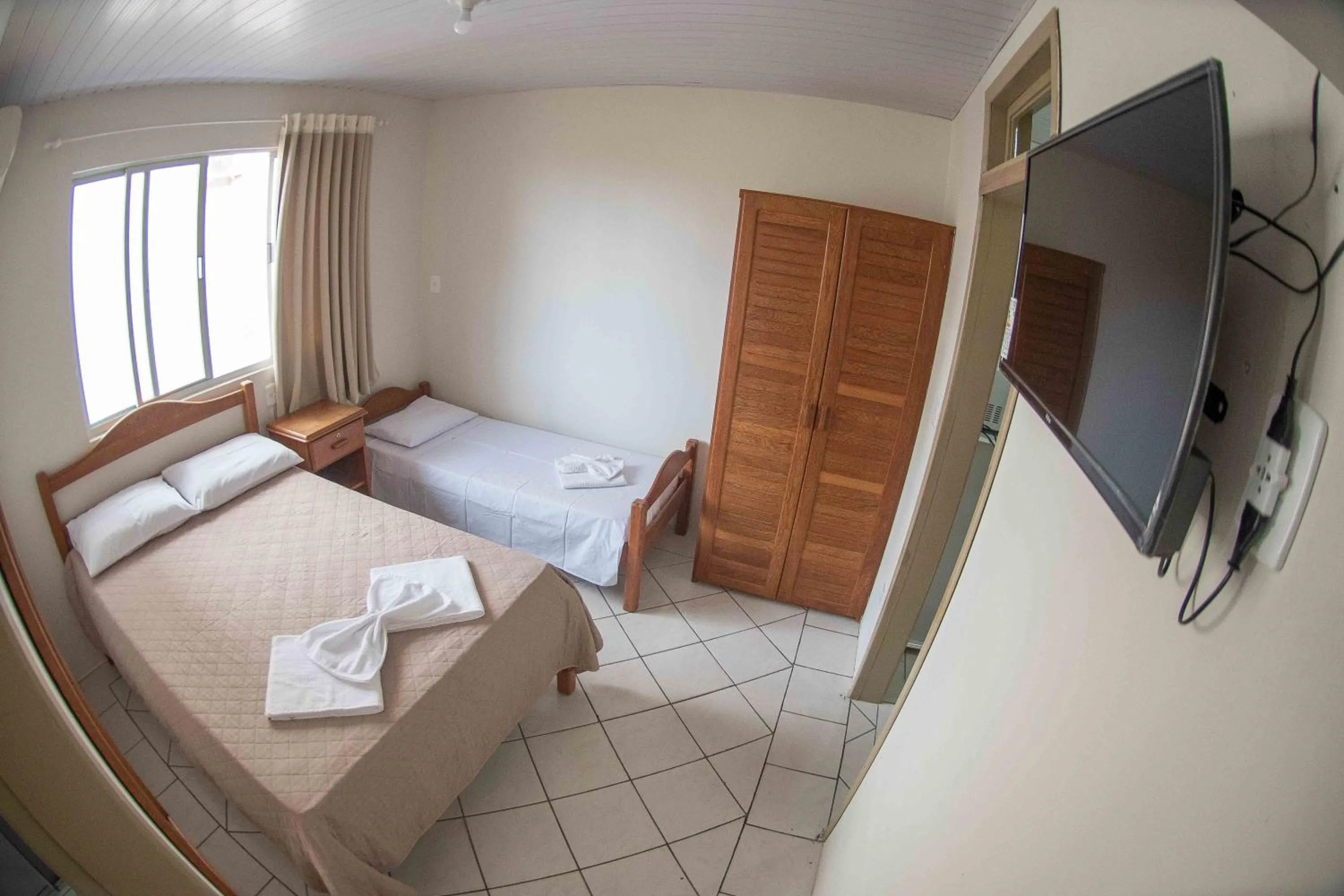 TV and multimedia, Bed in Pousada Dom Toazza