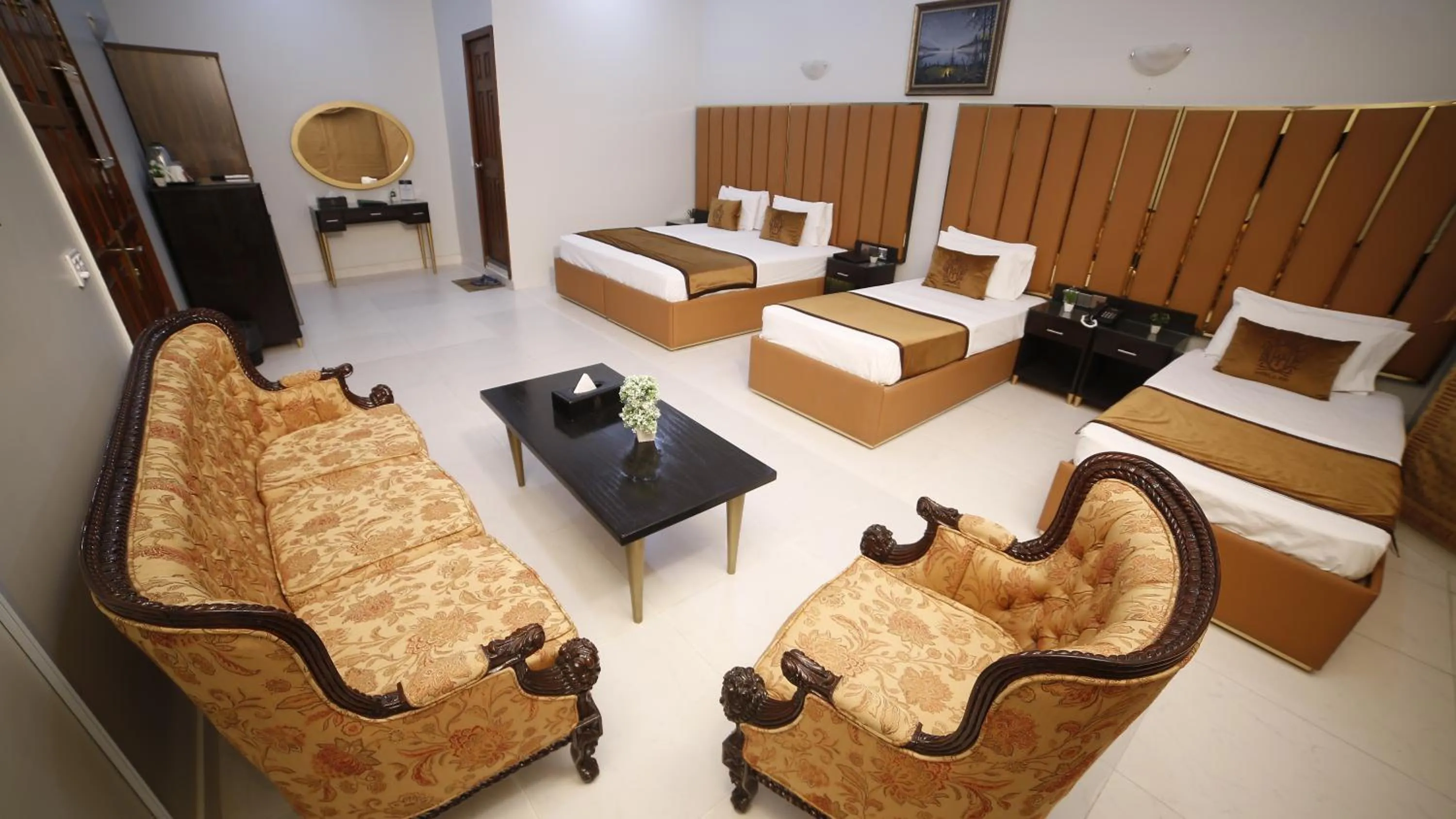 Four Squares by WI Hotel