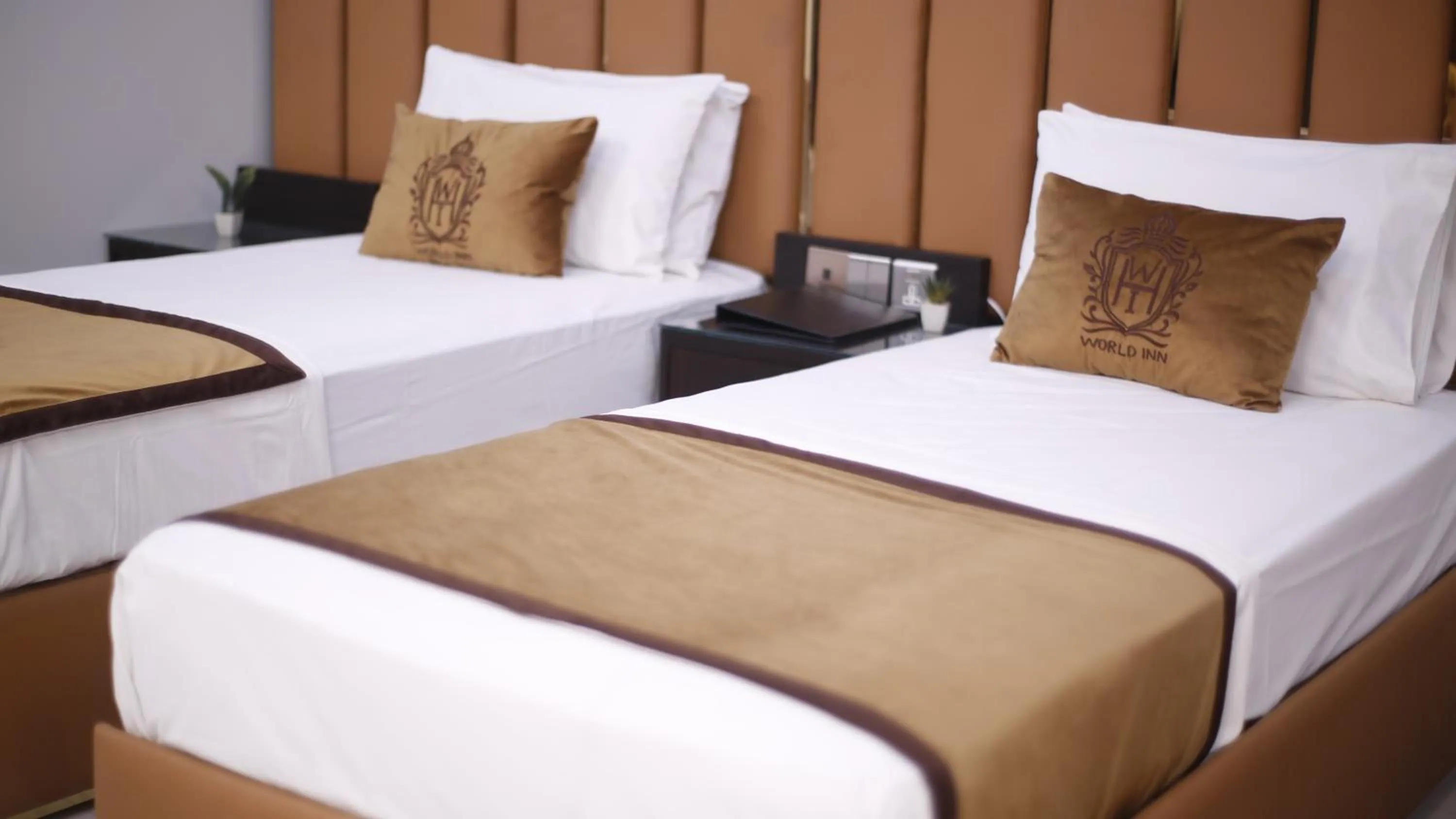 Bed in Four Squares by WI Hotel