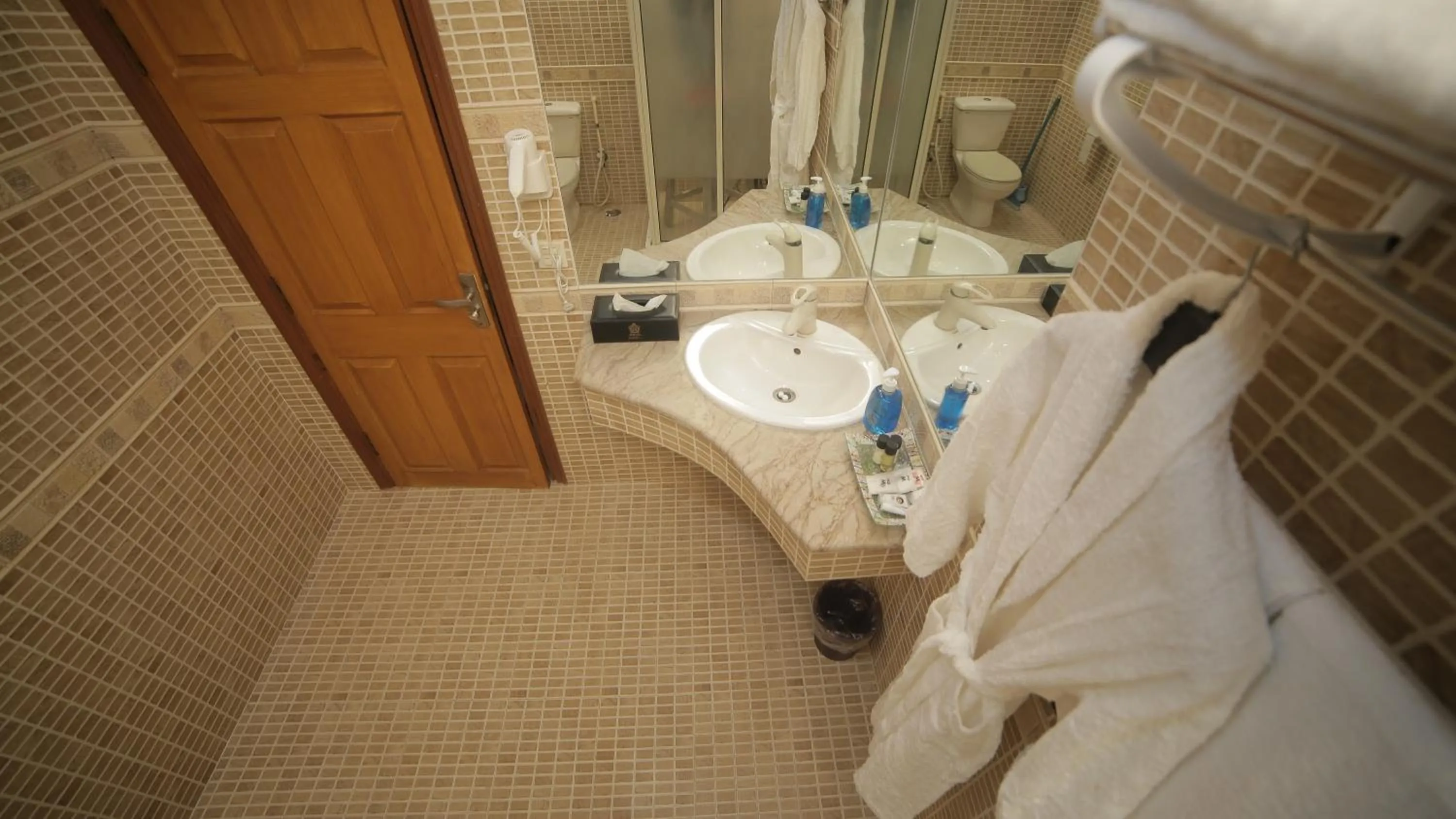 Four Squares by WI Hotel