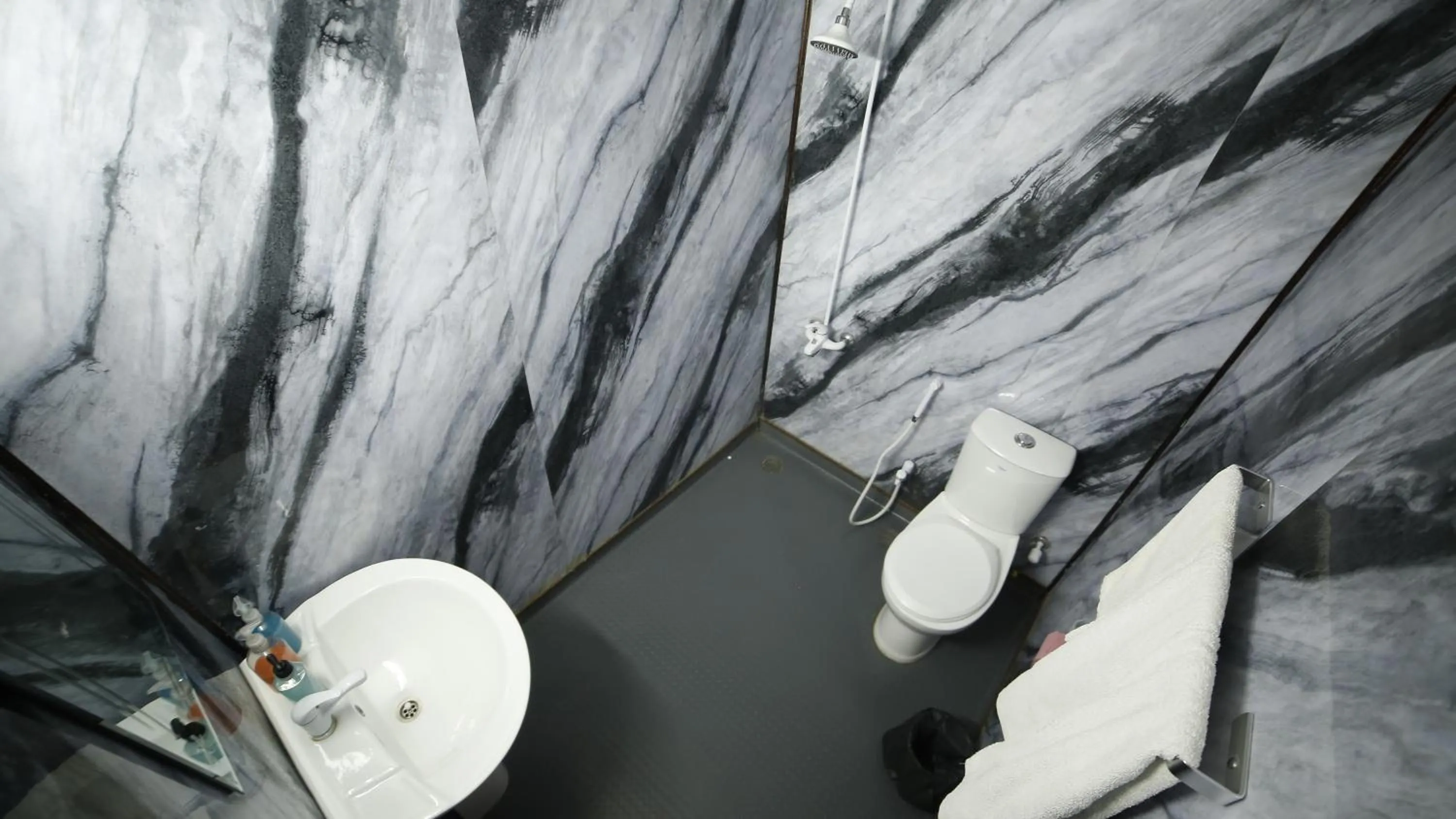 Four Squares by WI Hotel