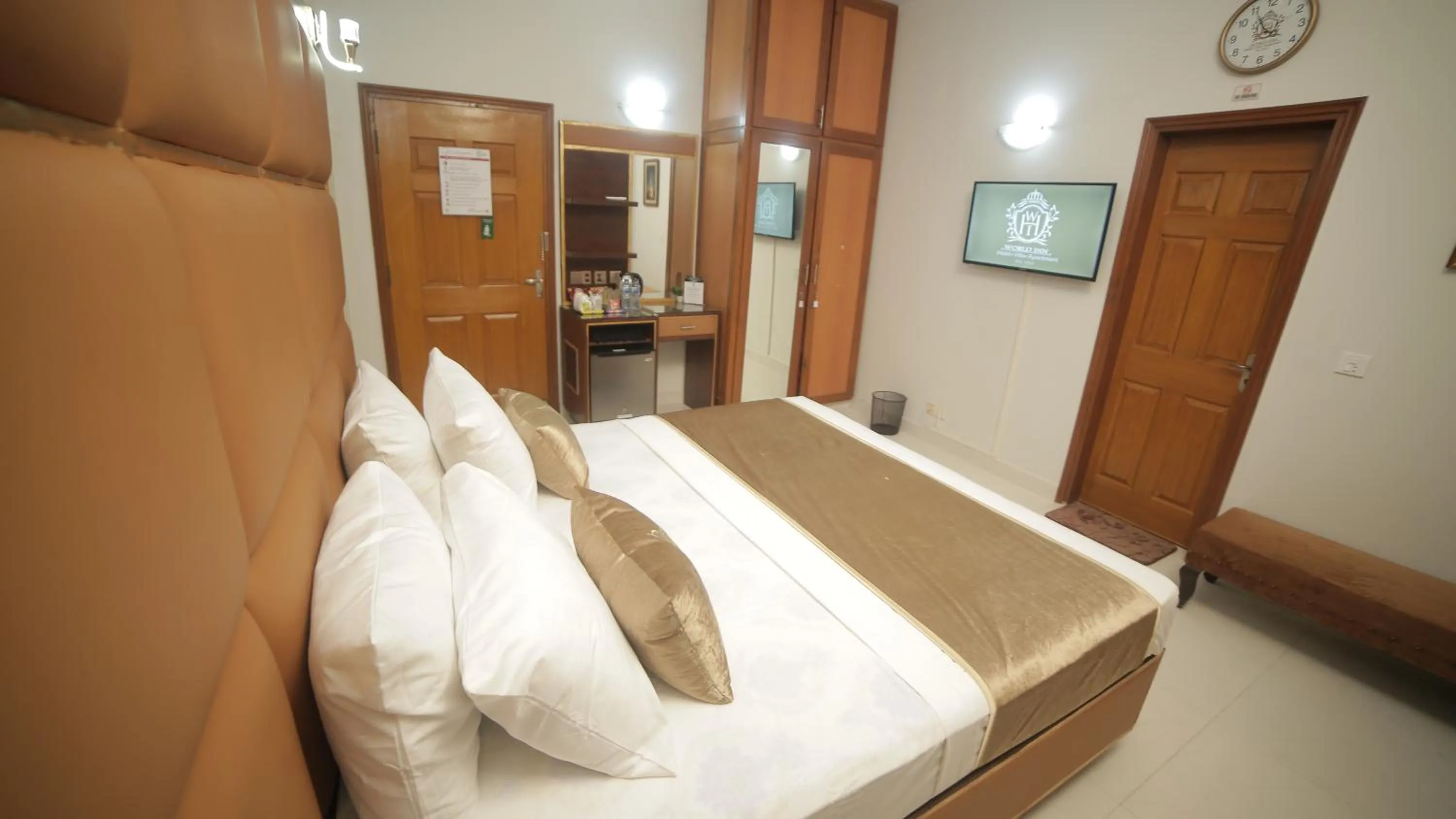 Four Squares by WI Hotel