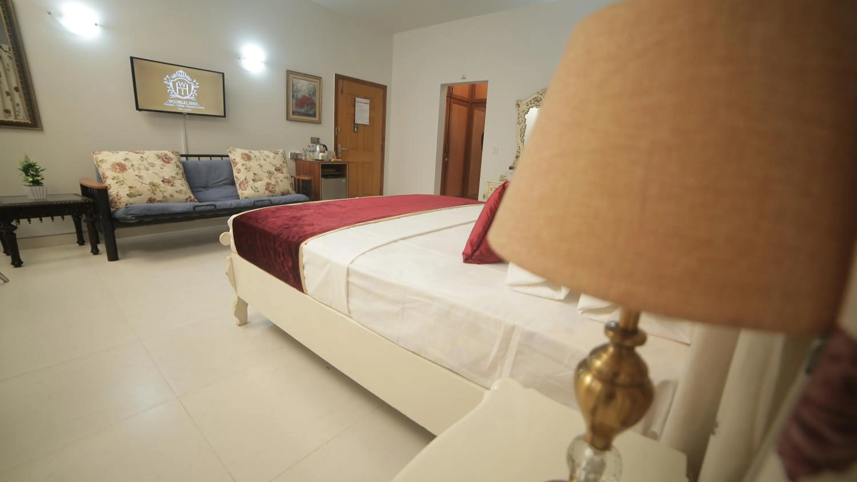 Bed in Four Squares by WI Hotel