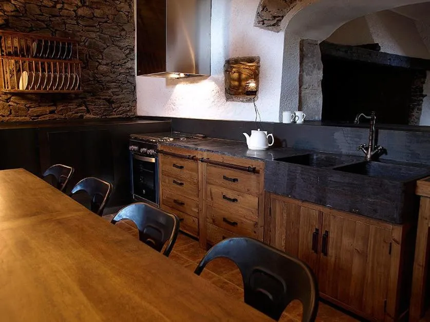 Kitchen or kitchenette in Ca l'Agnès